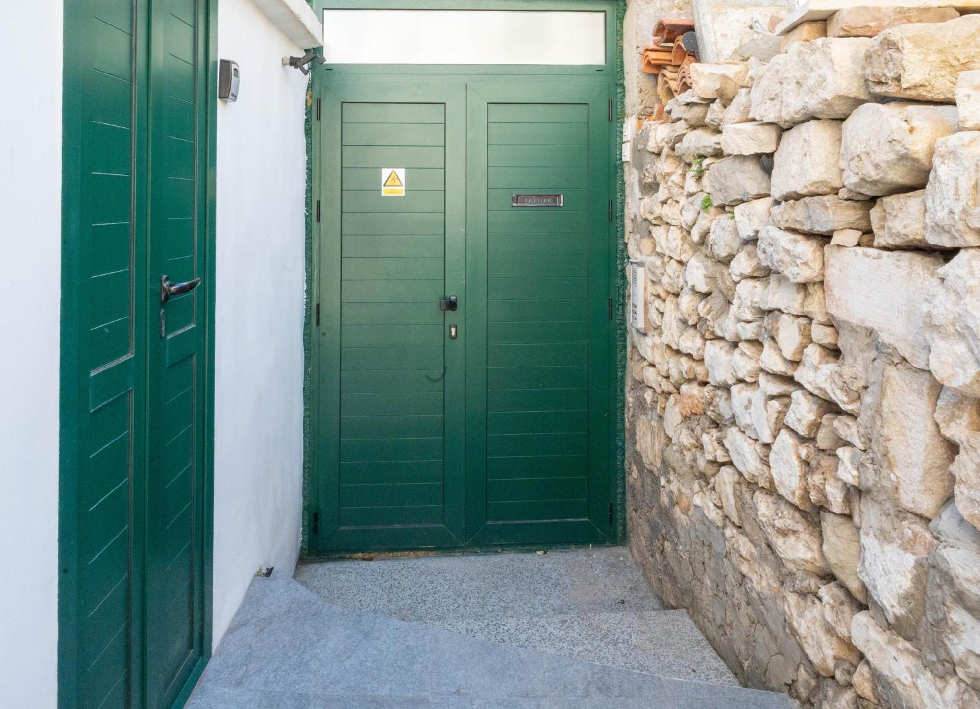 Ivona Guest house 3*
