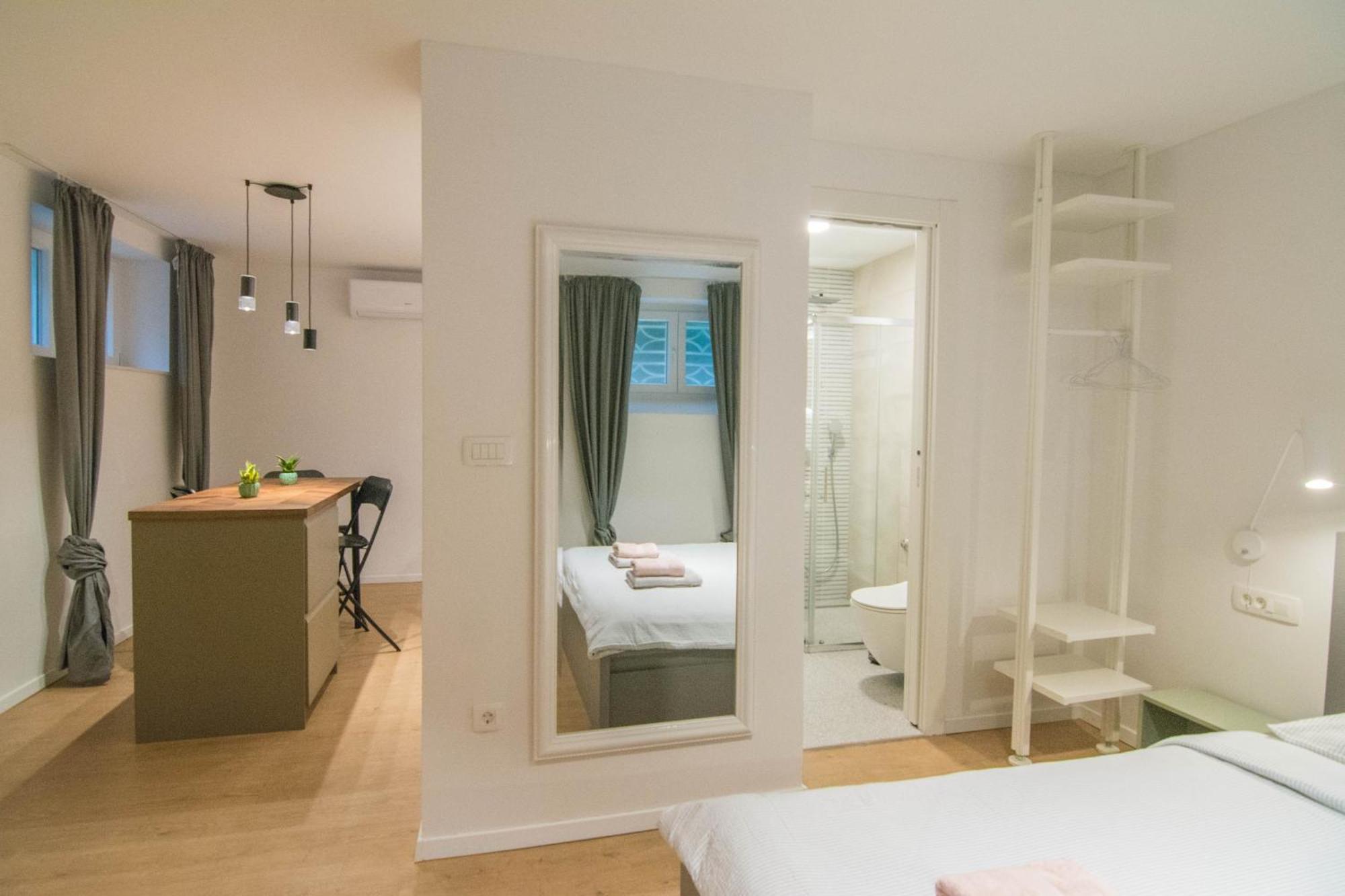 Apartment Romiru And Split
