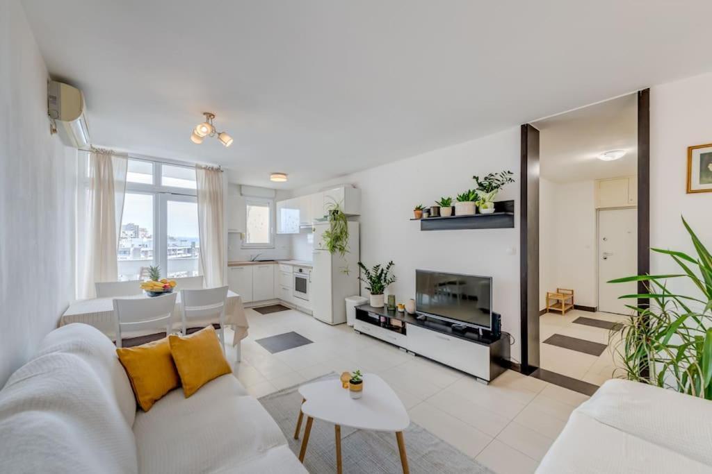 Vuvuzela Bay Apartment Split