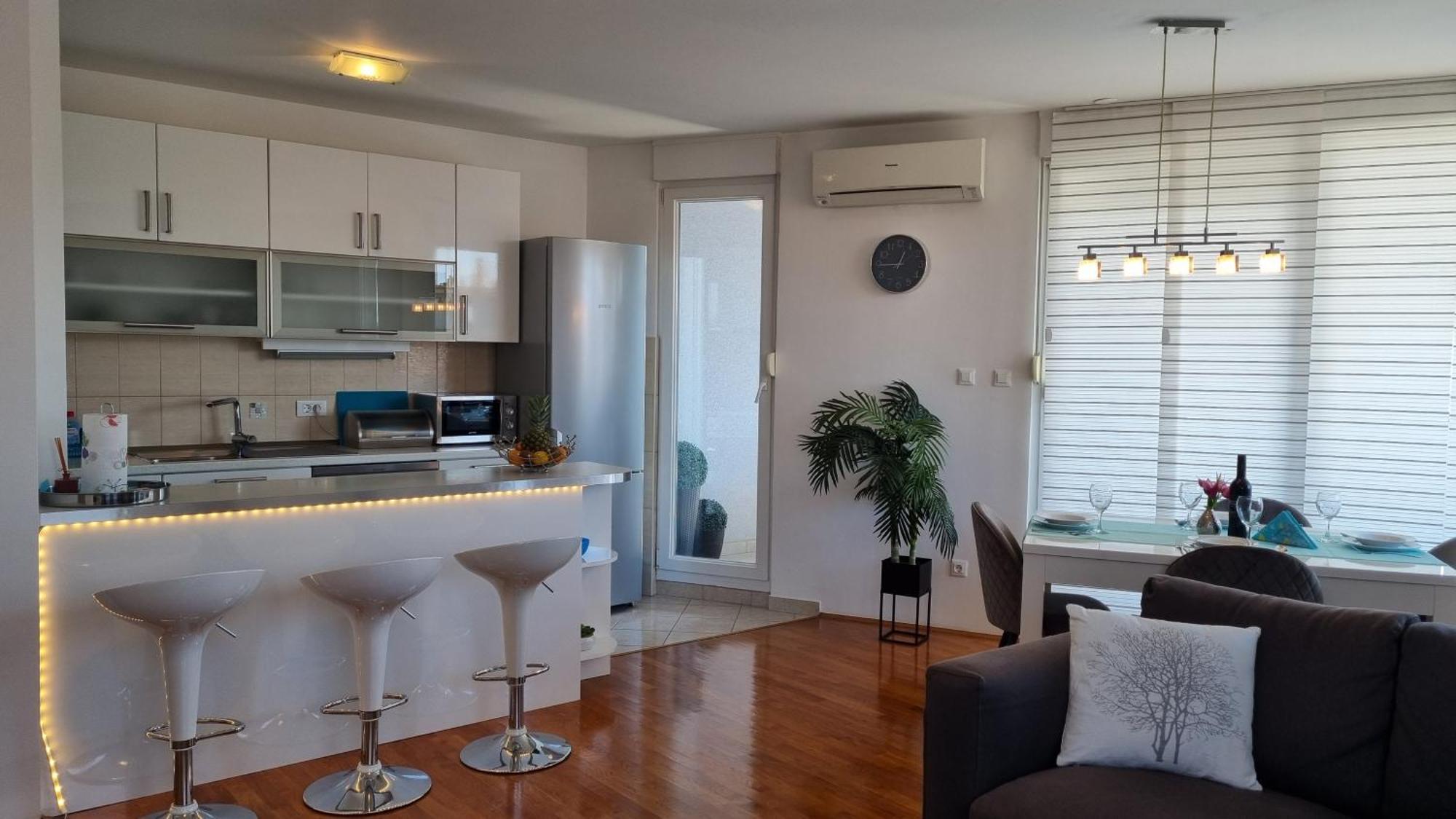Apartman Domino *