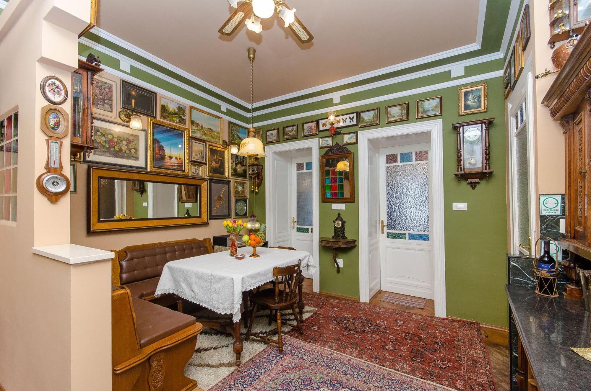 Vintage Bossanova Apartment Split