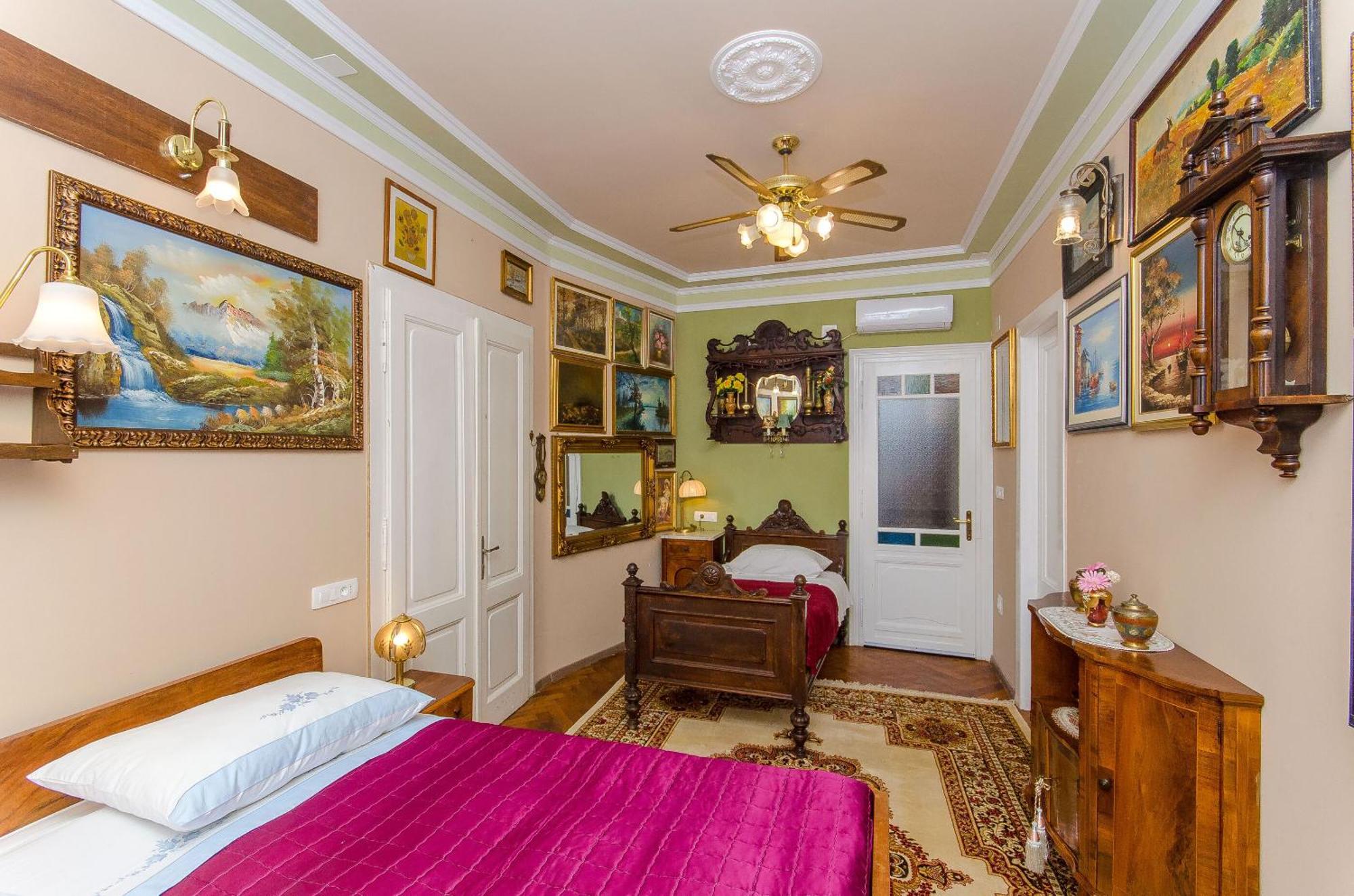 Vintage Bossanova Apartment Split