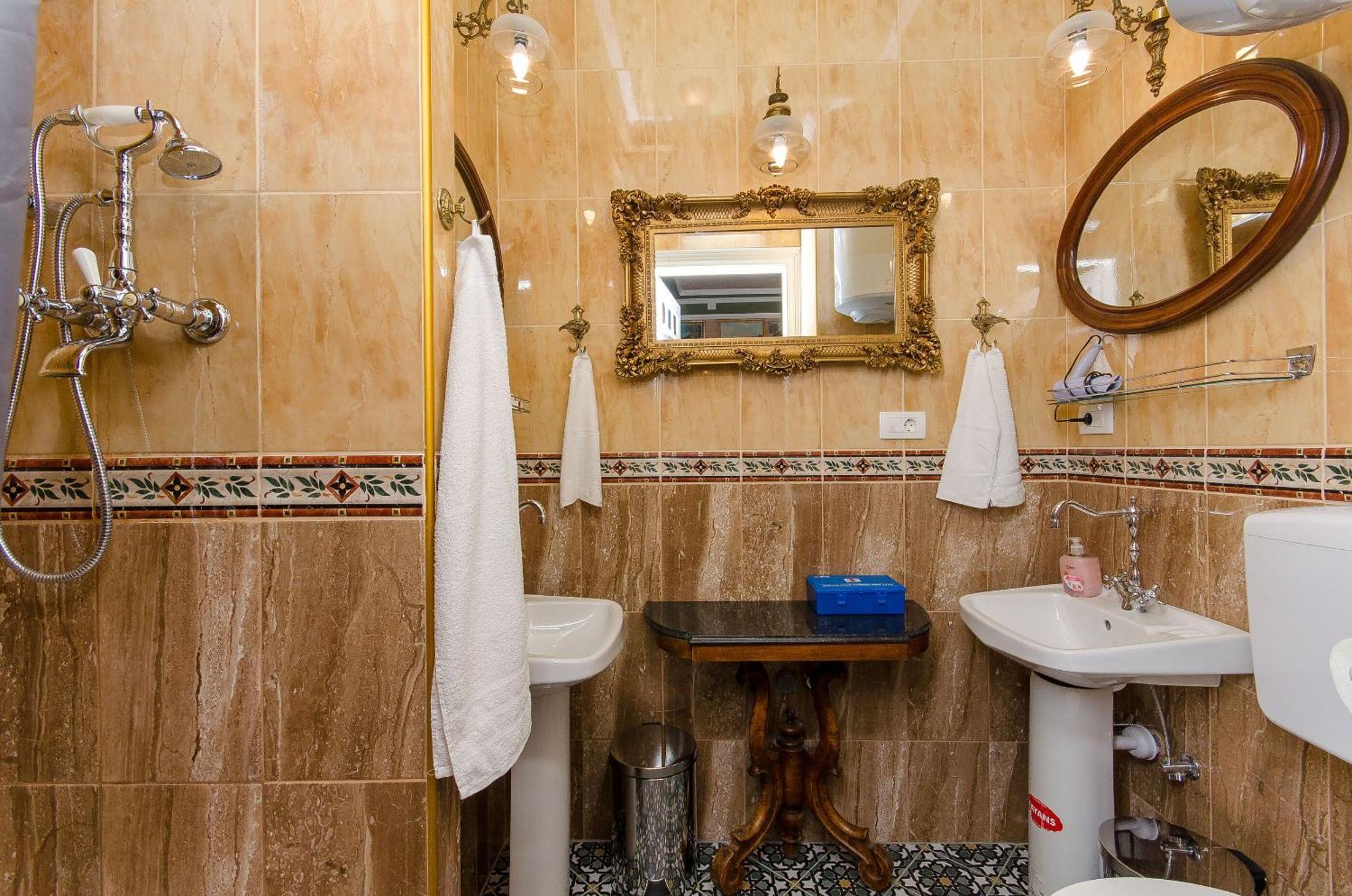 Vintage Bossanova Apartment Split