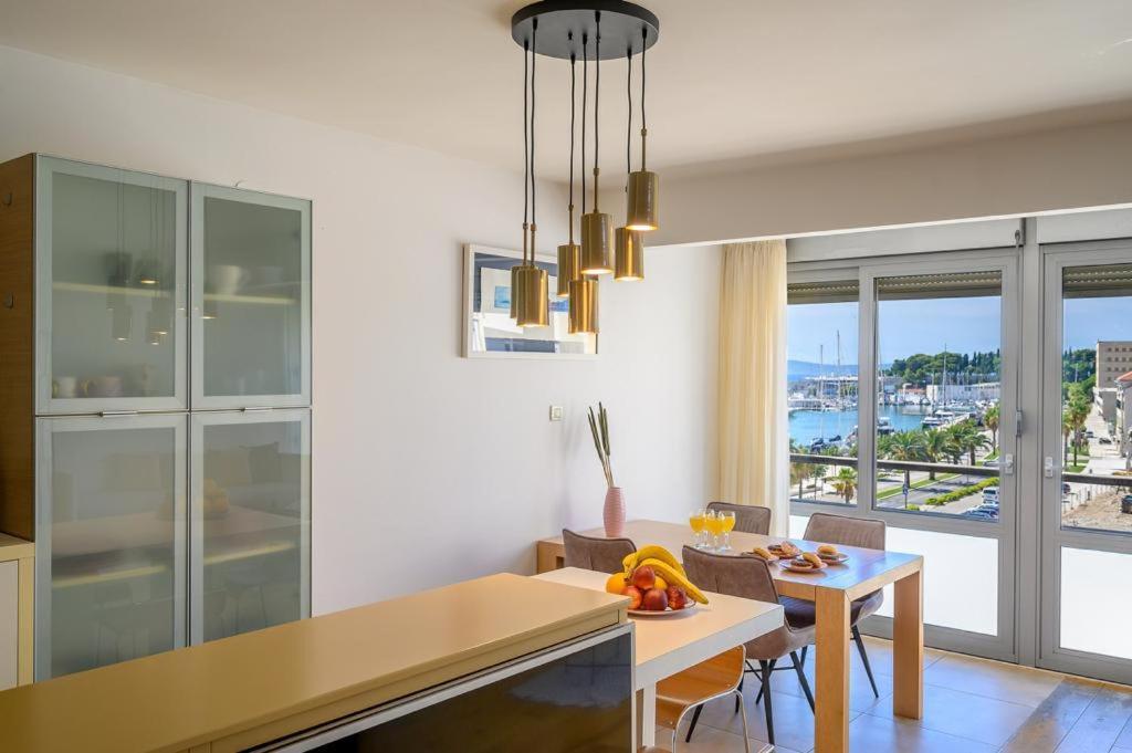 Apartamento Luxury Eni On The West Coast Split