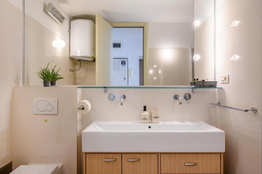 Apartamento Luxury Eni On The West Coast