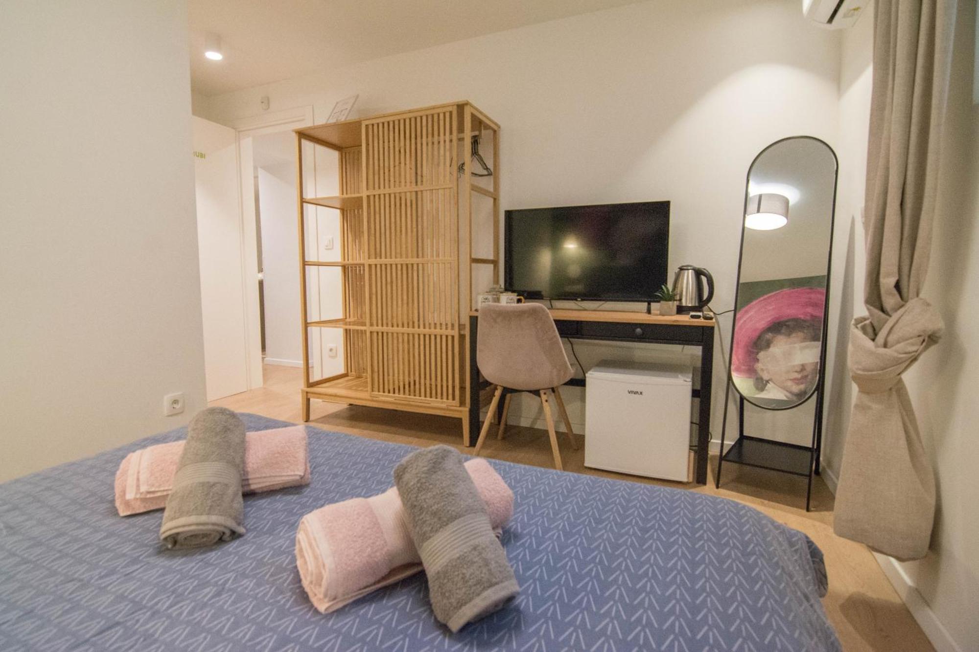 Apartment Romiru And