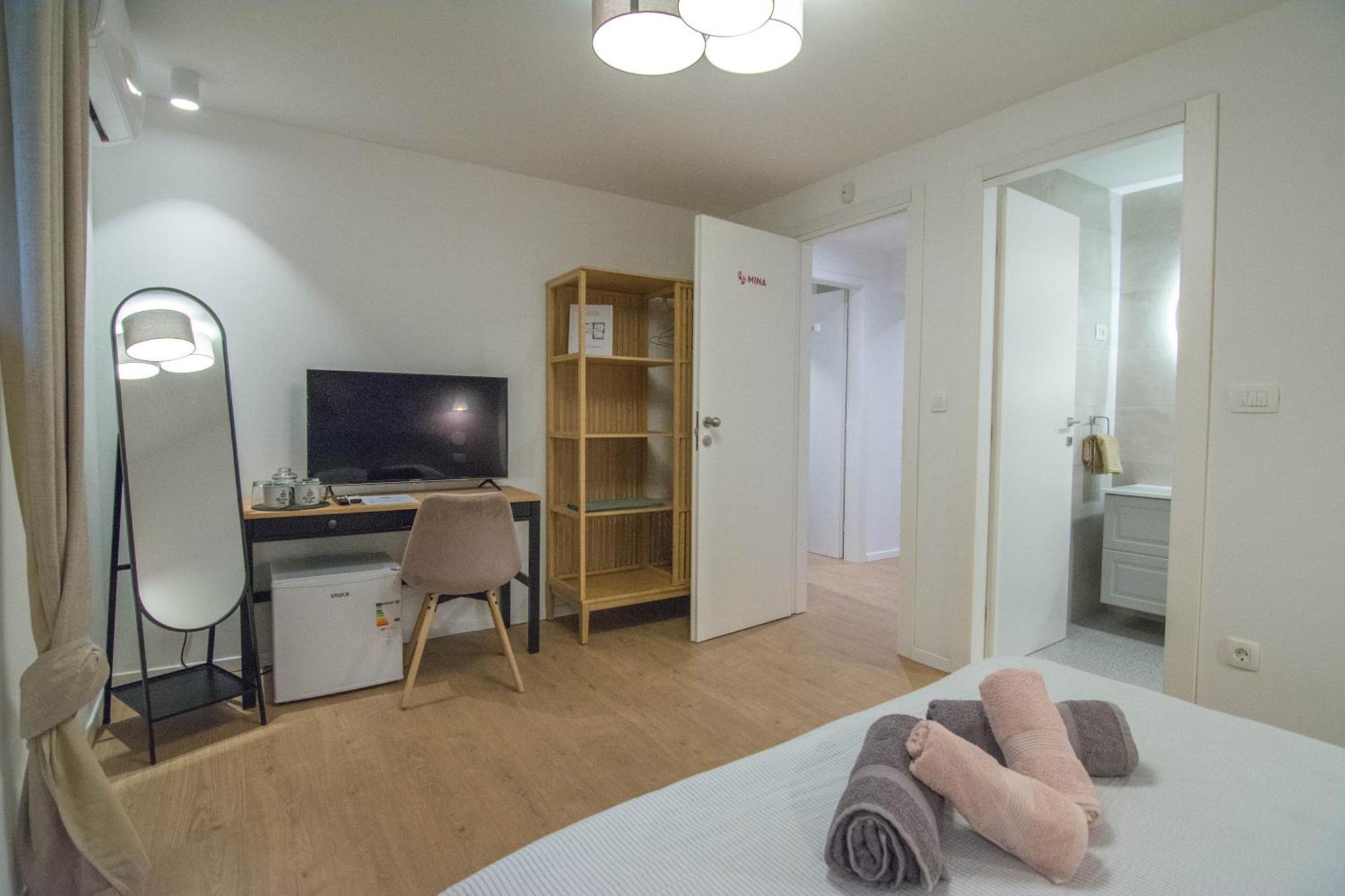 Romiru And Apartment Split