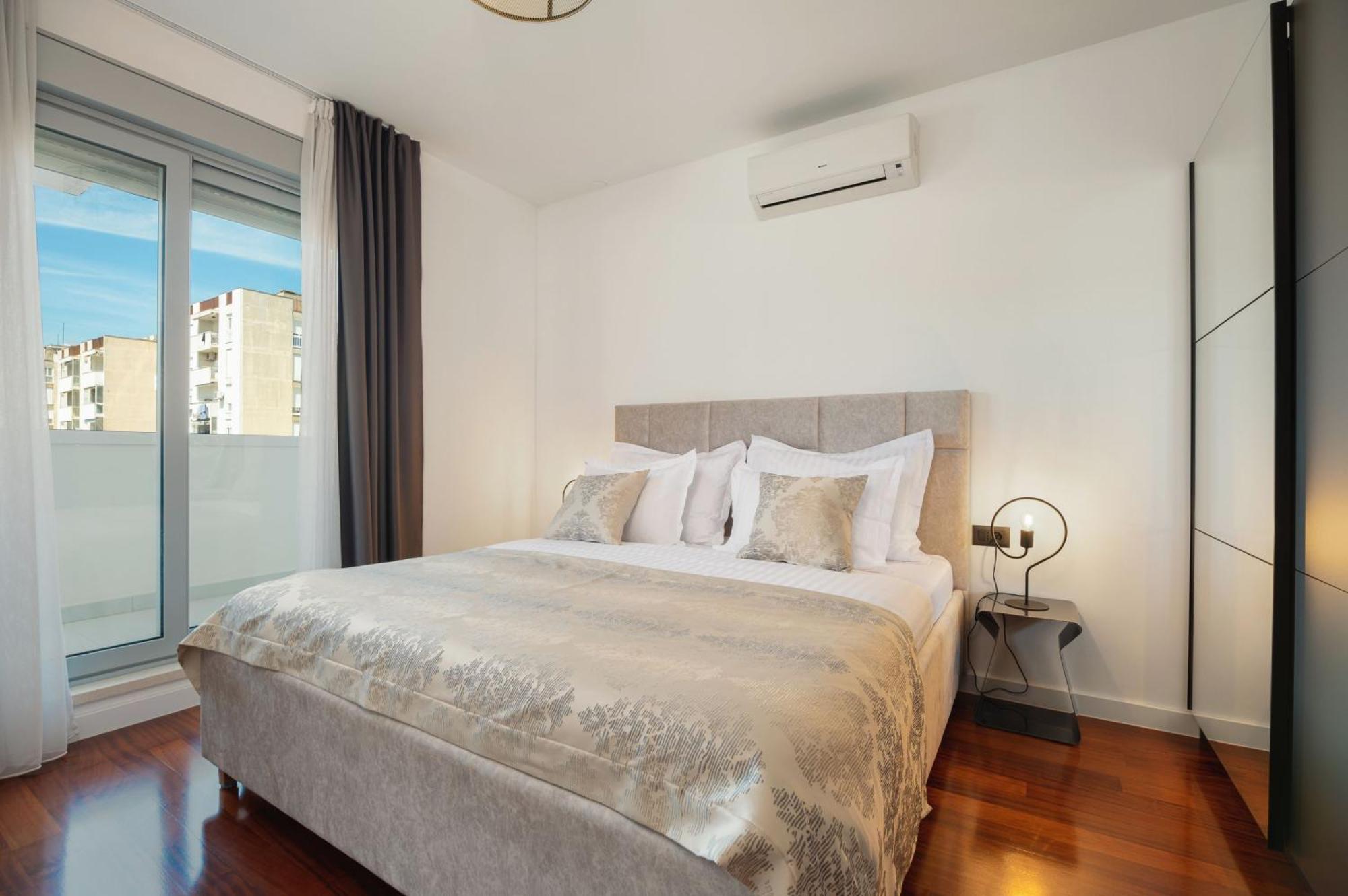 No 15 Apartment