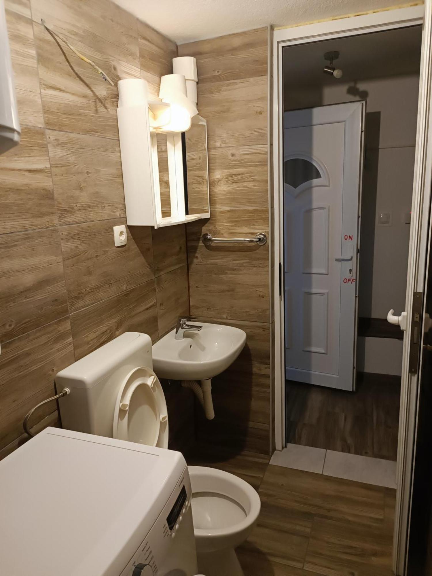 Guest house Rooms- Denis 3*