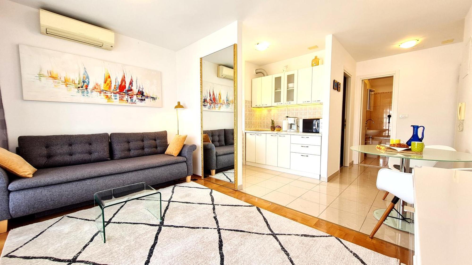 Apartman Sea View Znjan *