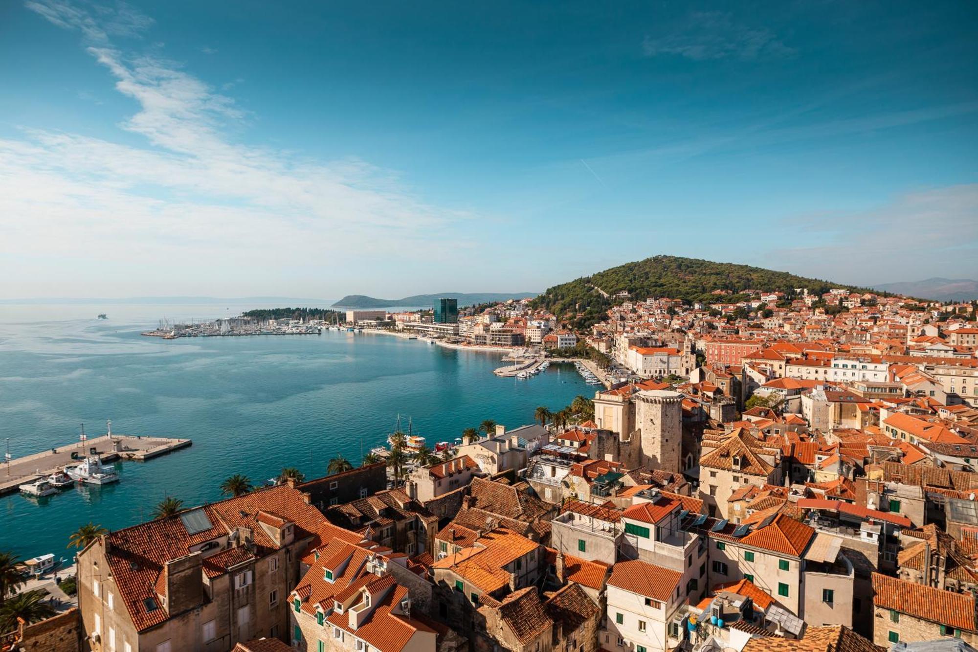 White House Luxury * Split