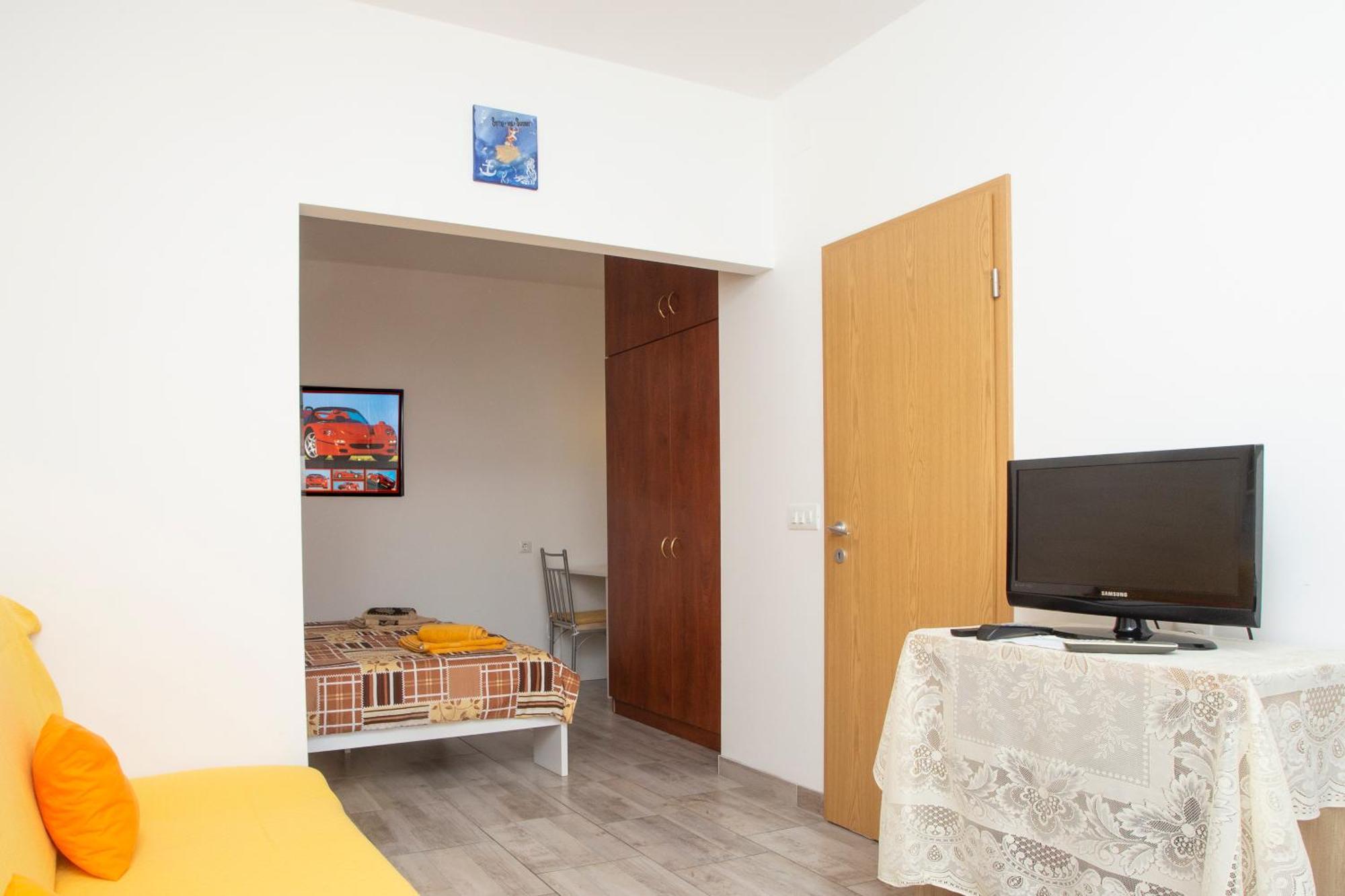 Apartment Adria *