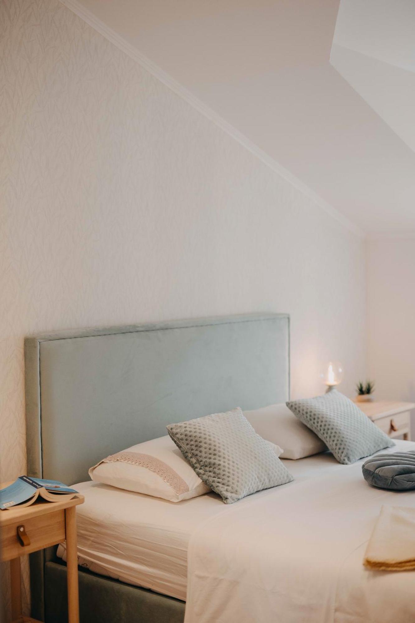 Apartment Seashell