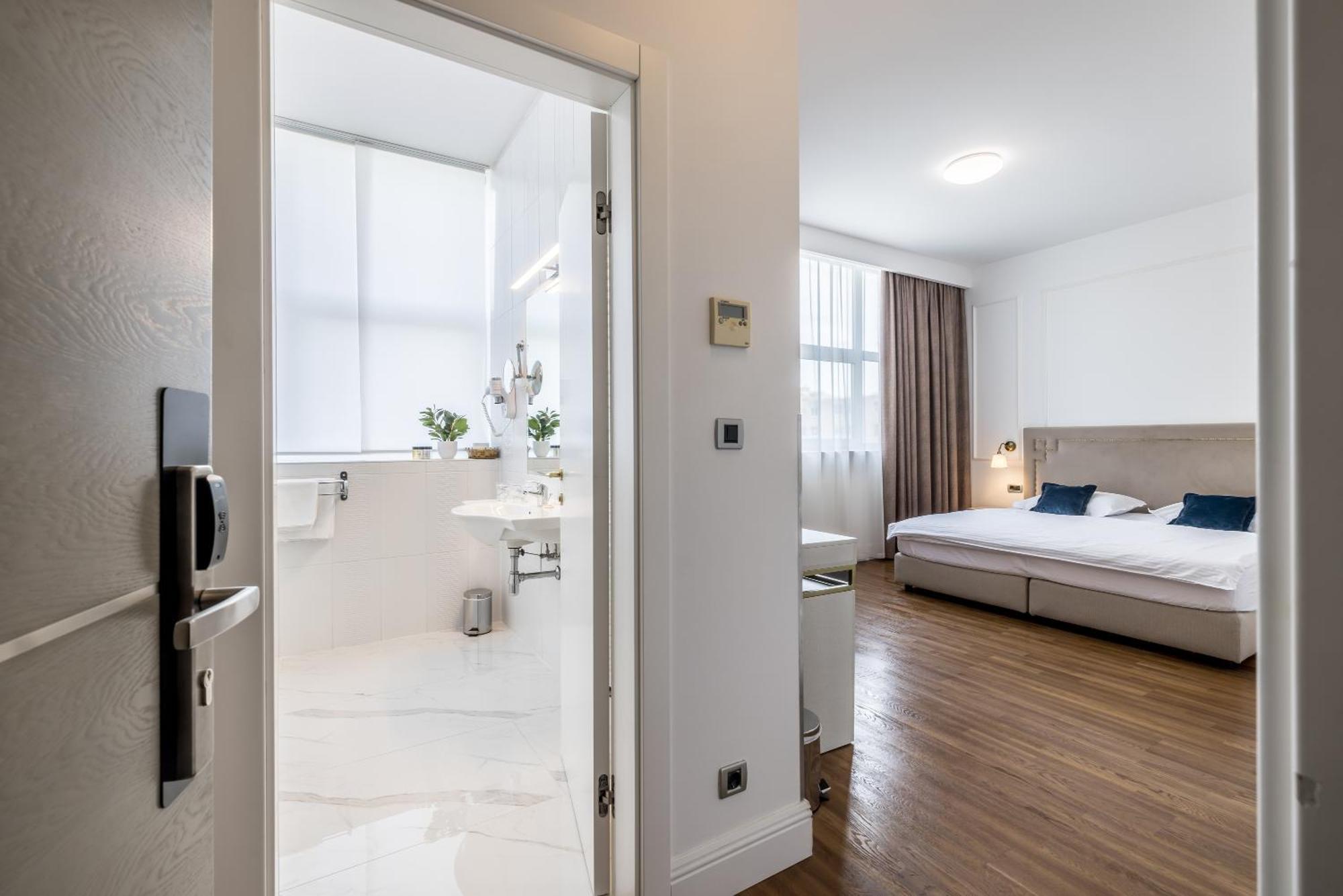 Art Hotel 4*
