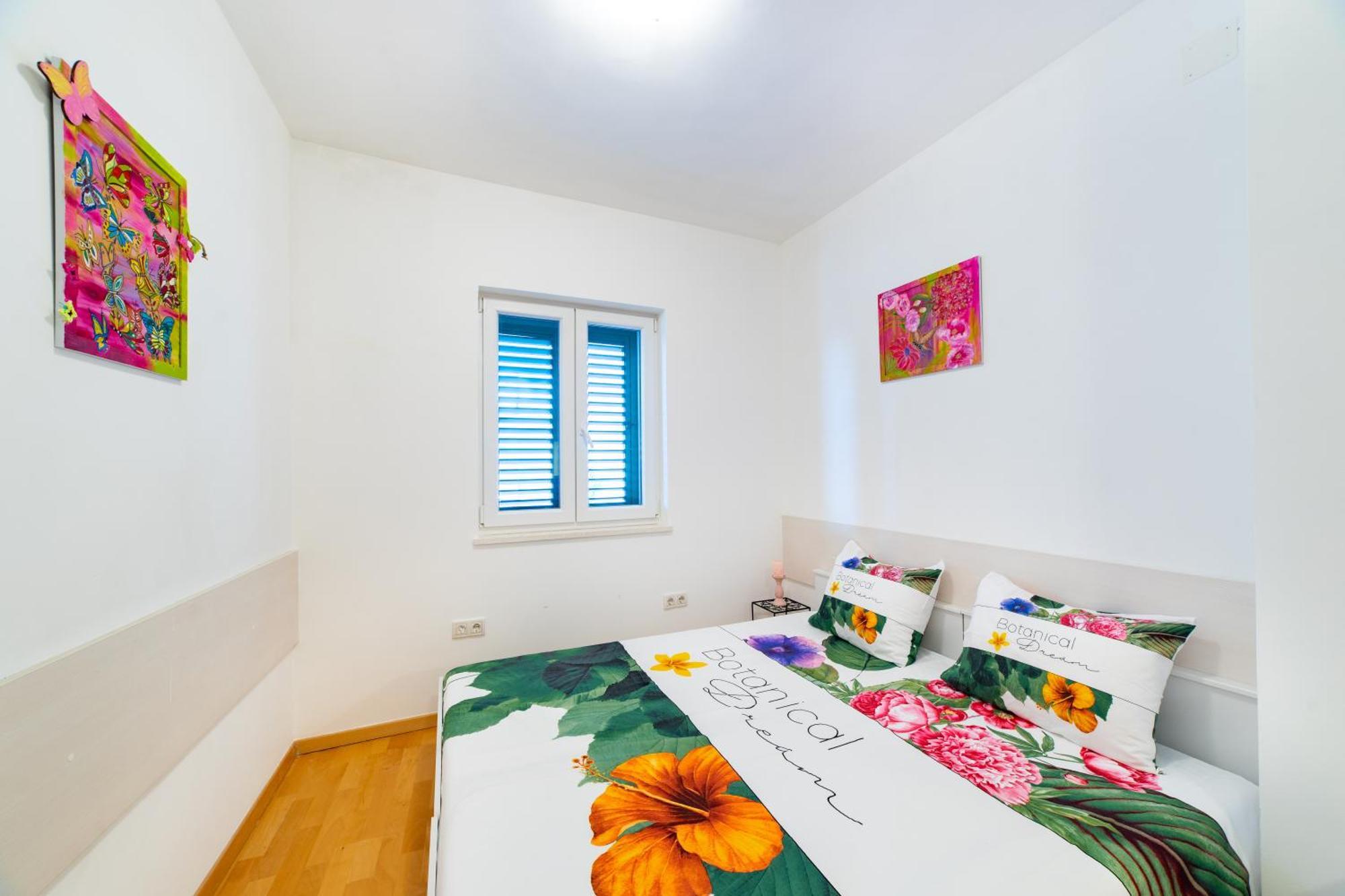 Happy In Center 10 Min Walk From Bacvice Split