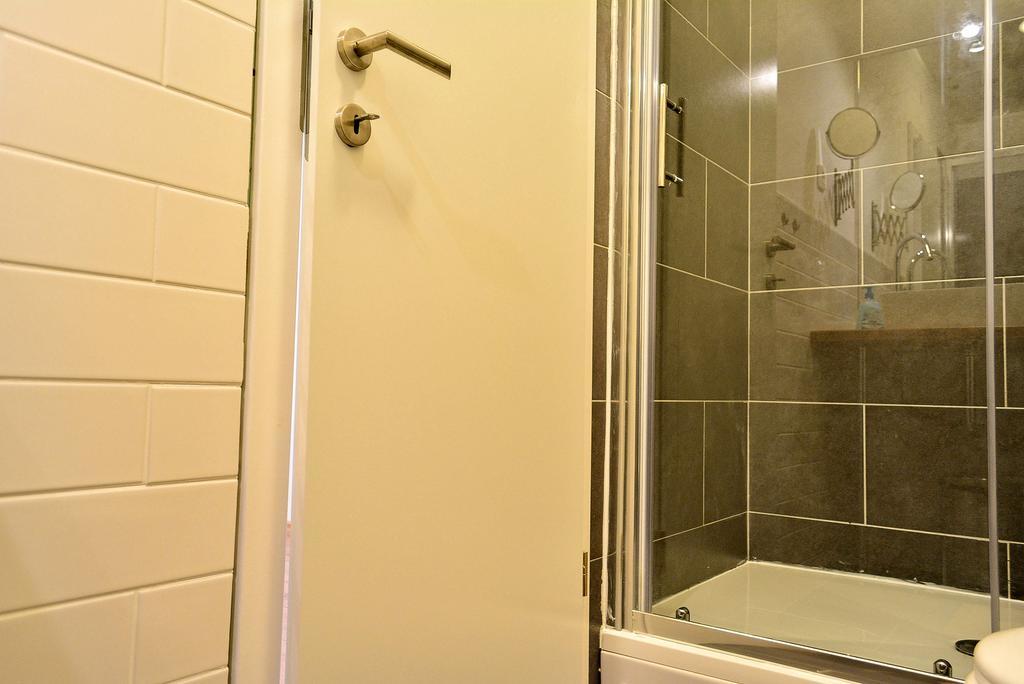 krevet i doručak Golden B&B