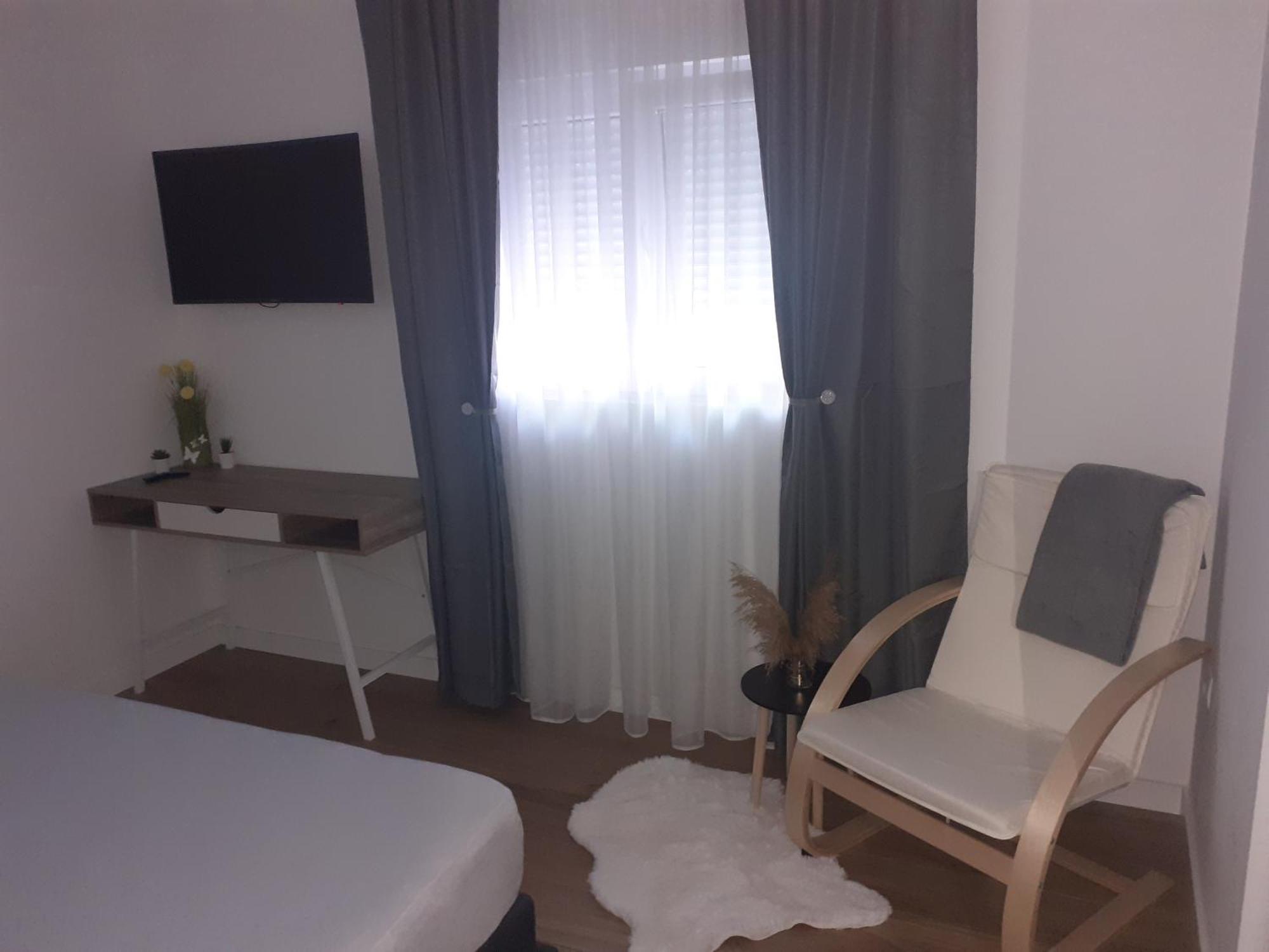 Apartment Luxury Dim *