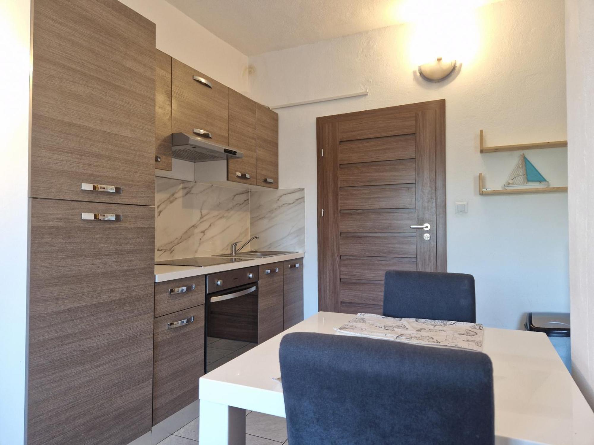 Barka Apartment