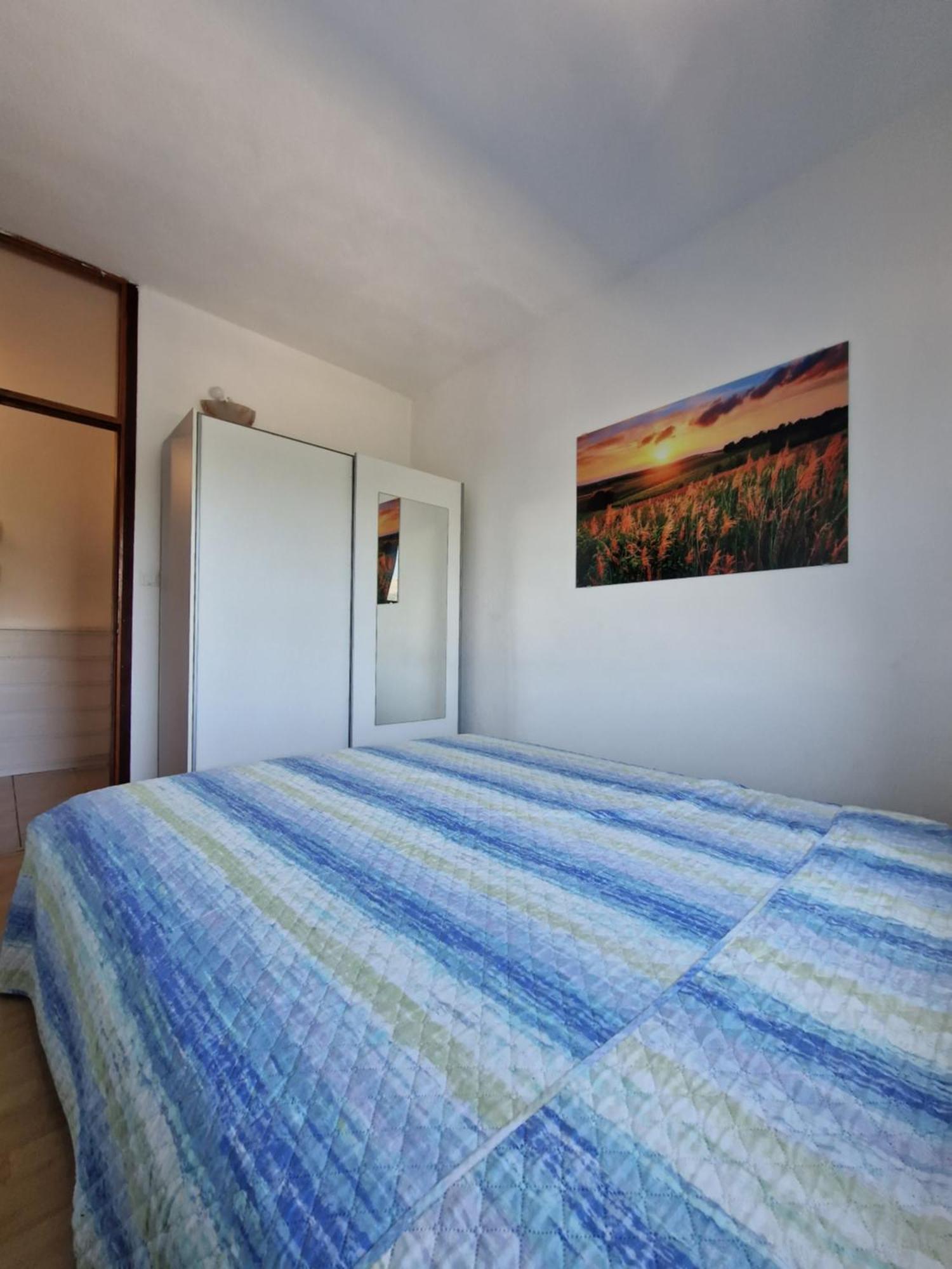 Barka Apartment *