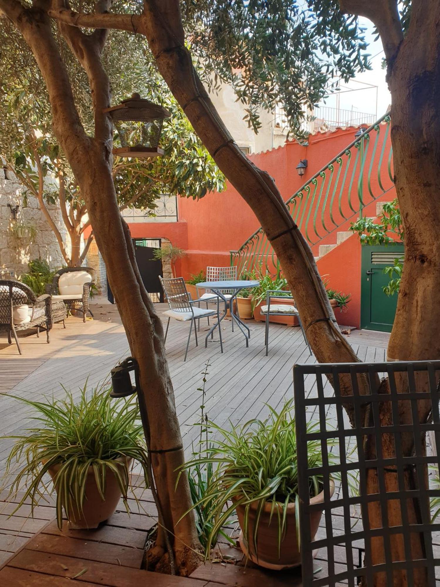 Apartment Old Town Oasis