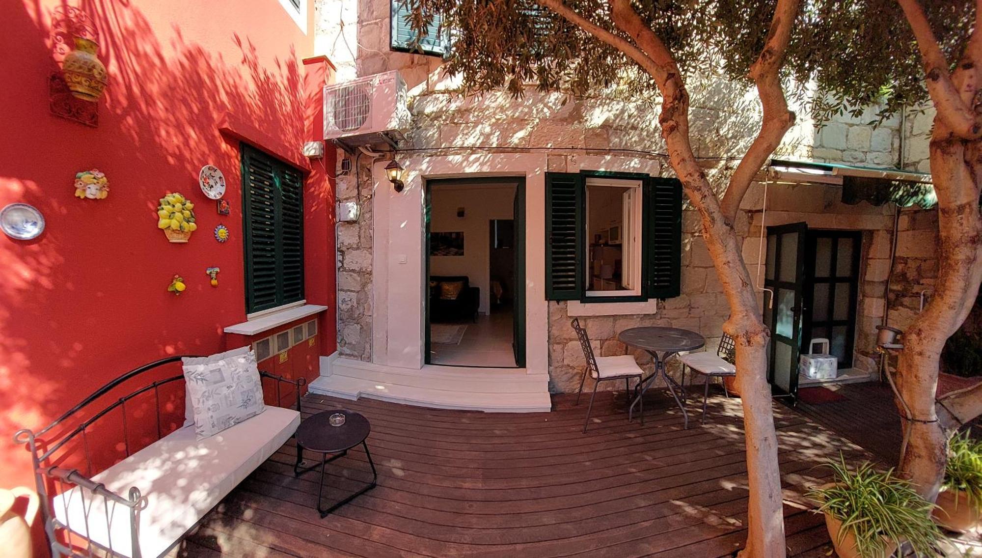 Old Town Oasis Apartment Split