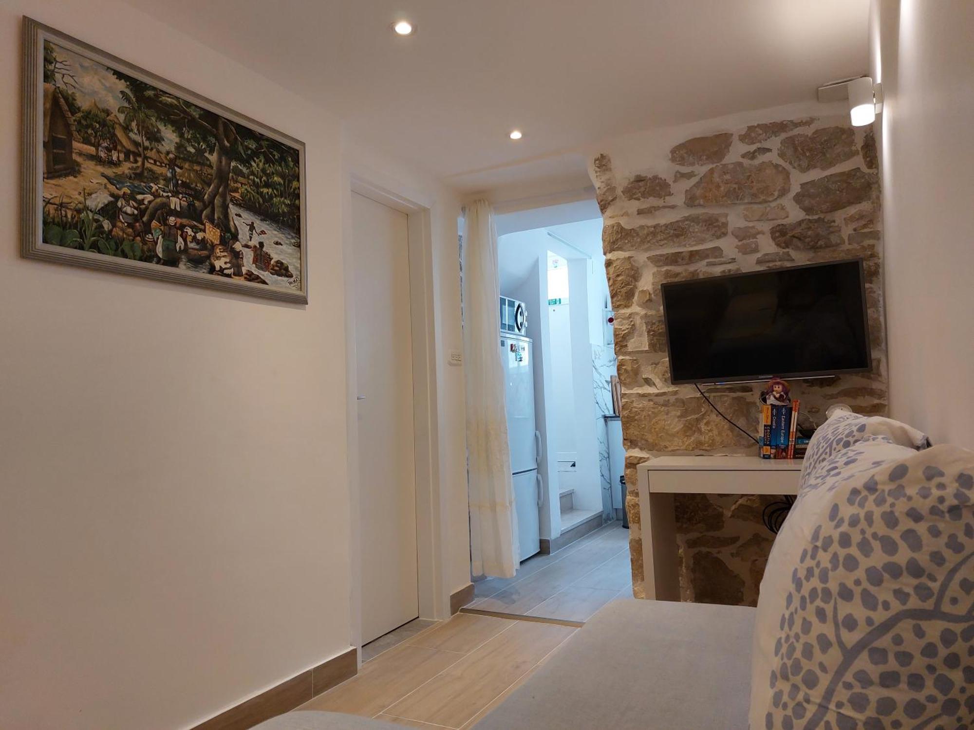 2024 Newly Renovated Apt-5 Min Walk To Old Town Apartment