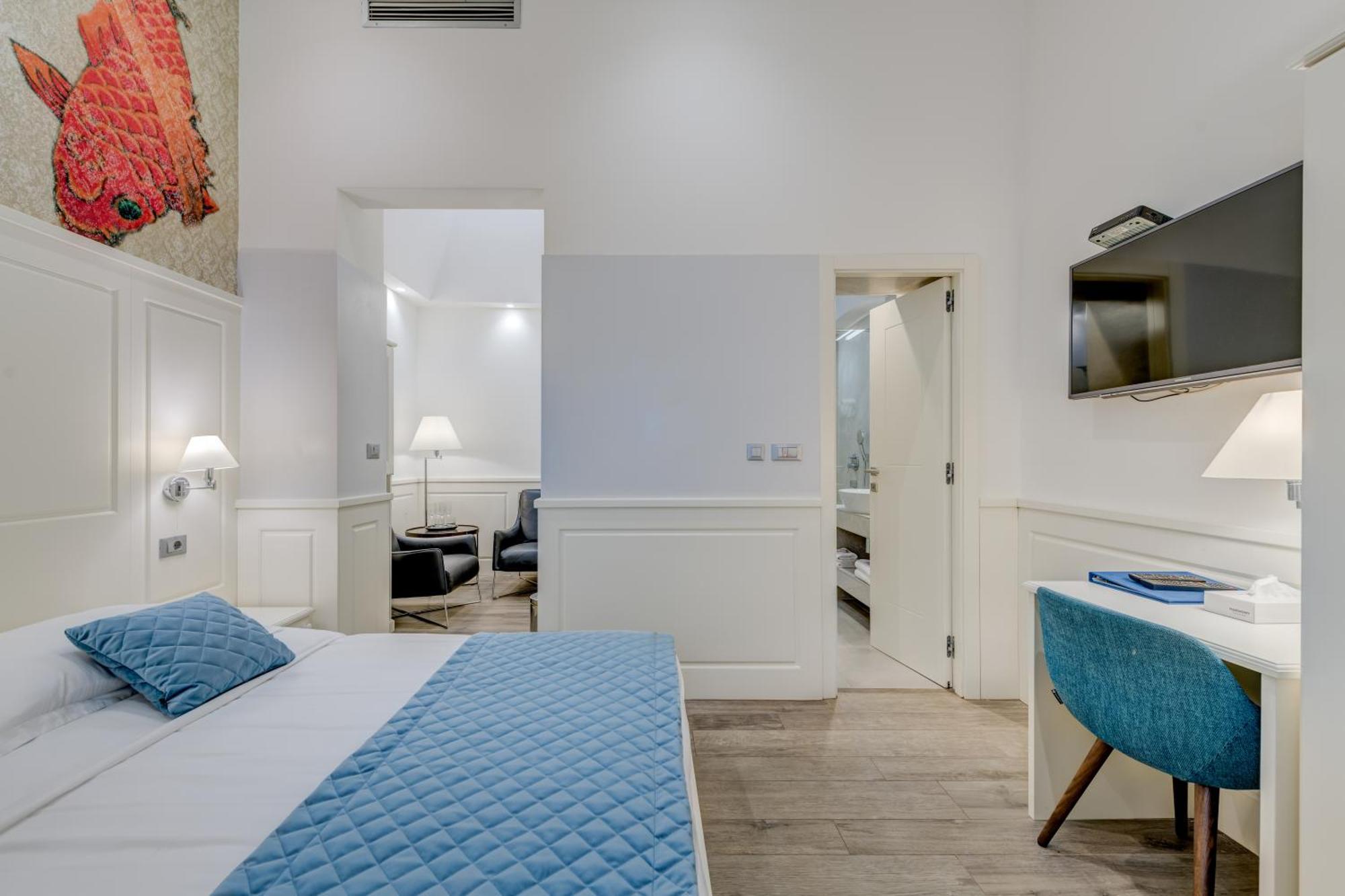 Roko Luxury 4* Split