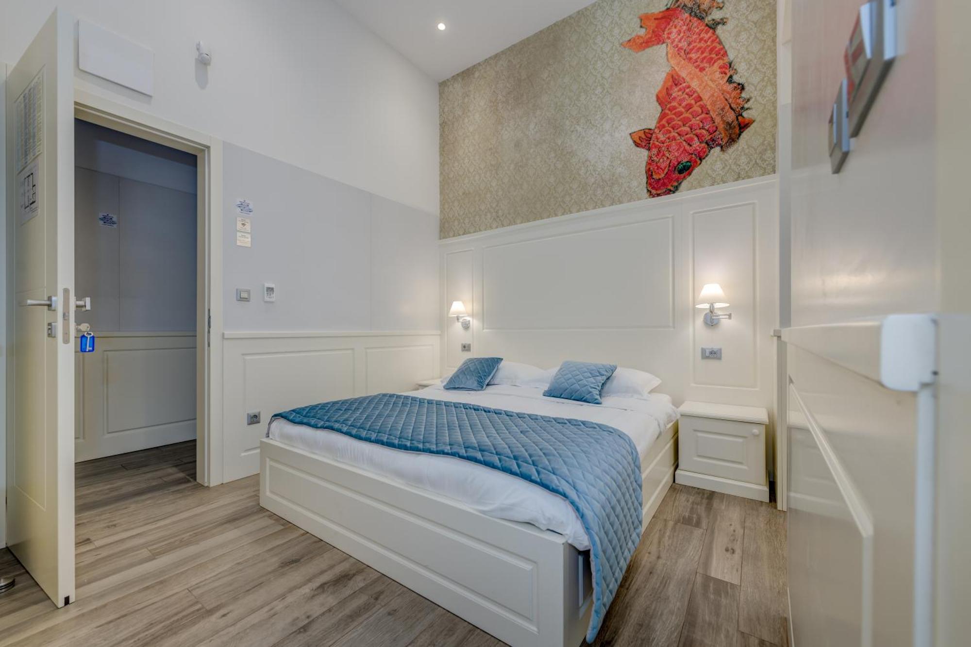 Roko Luxury 4* Split