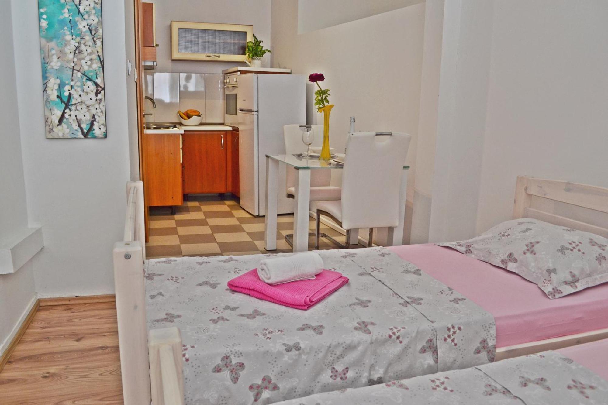 Apartment House