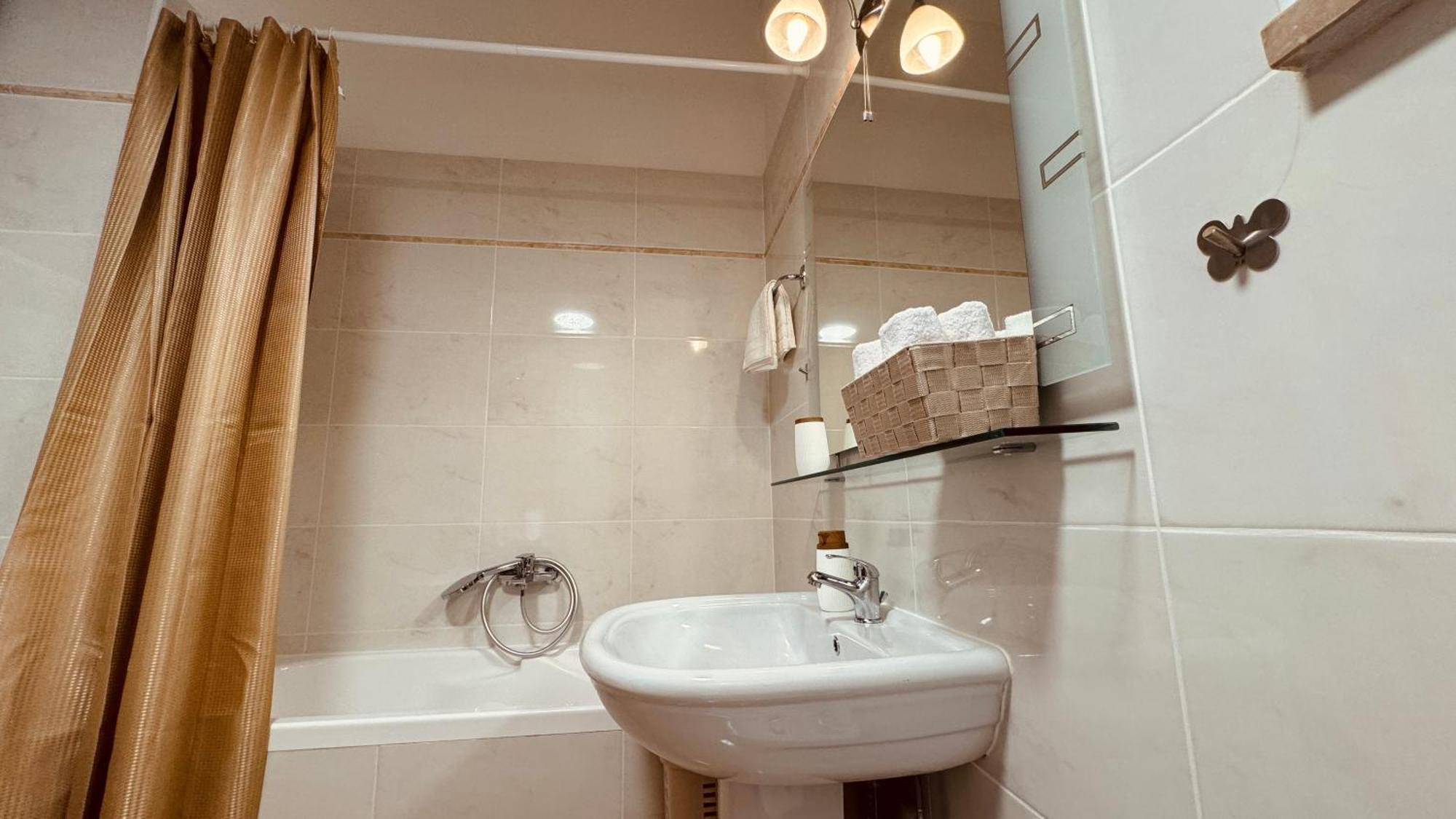 Apartment Penthouse Lapis