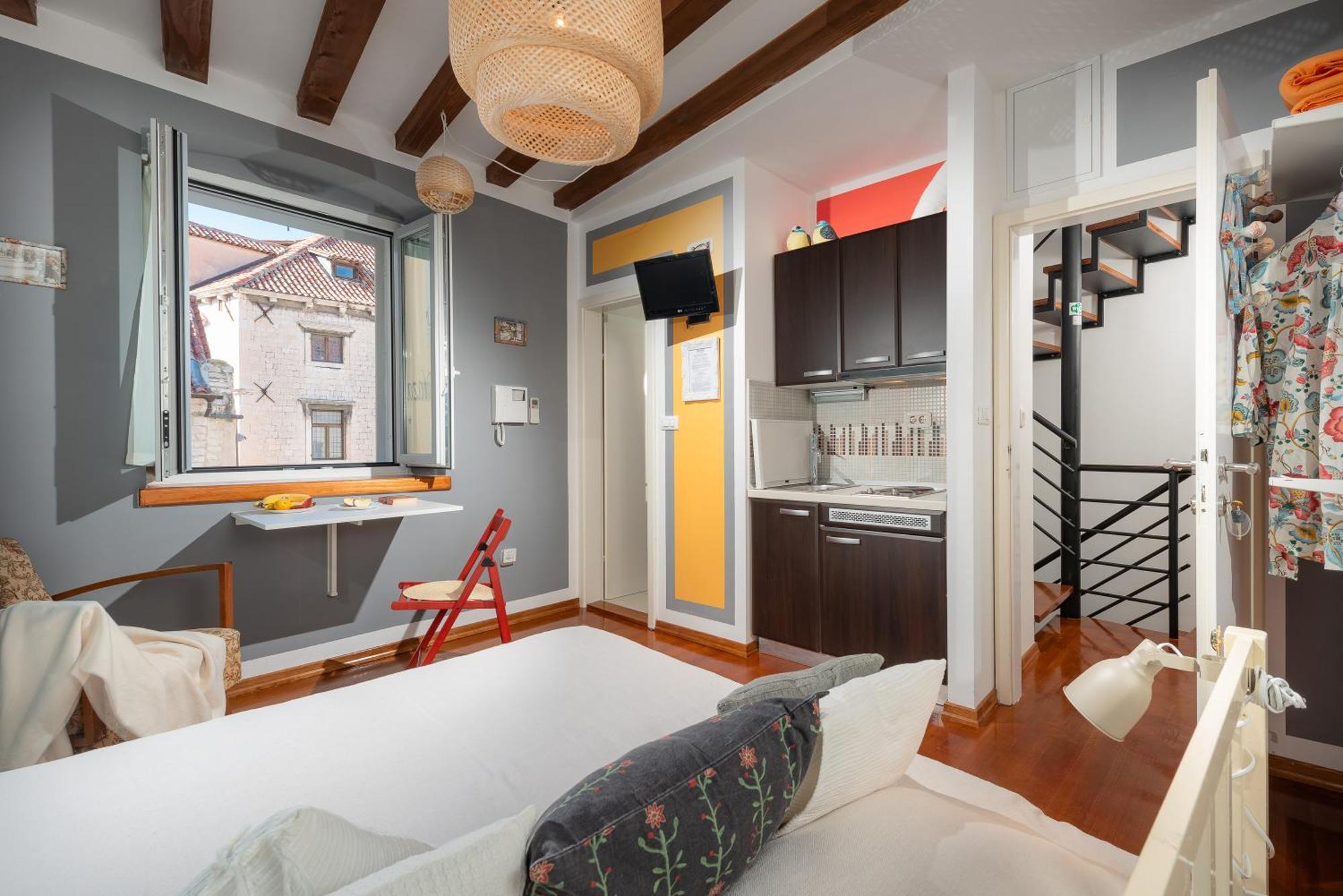 Apartman Dosud House *