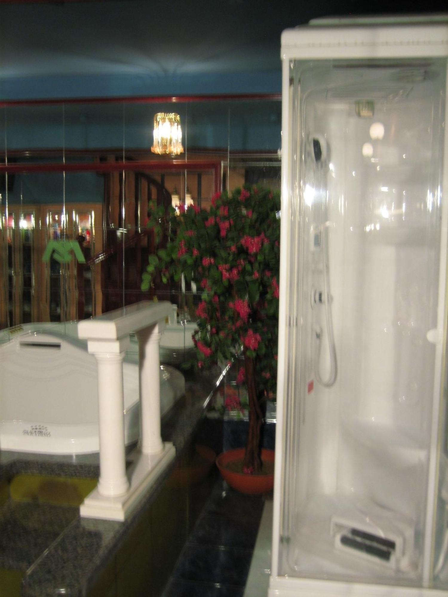 Apartment Paradiso