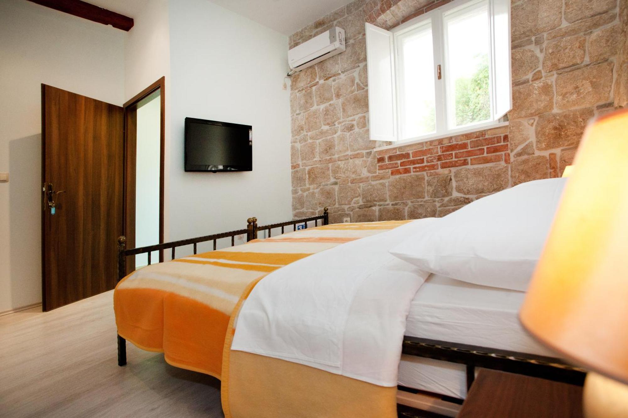 Apartment Galic
