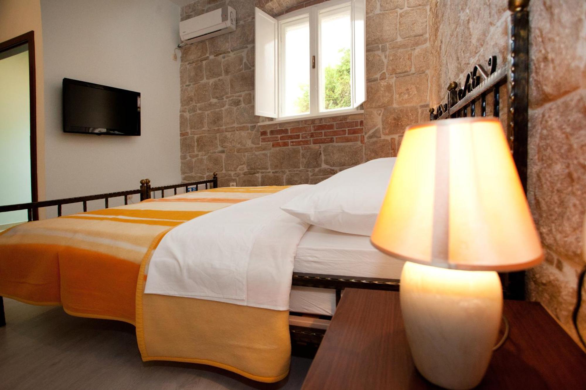 Apartment Galic *