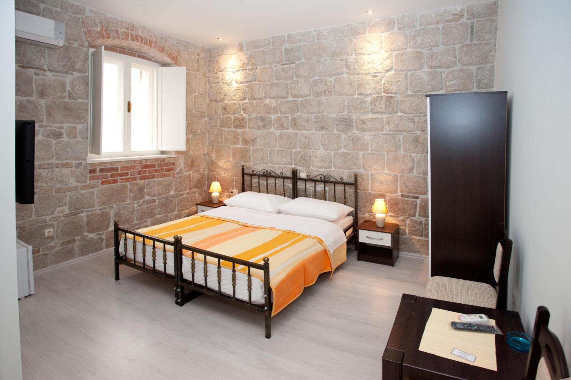 Apartment Galic *