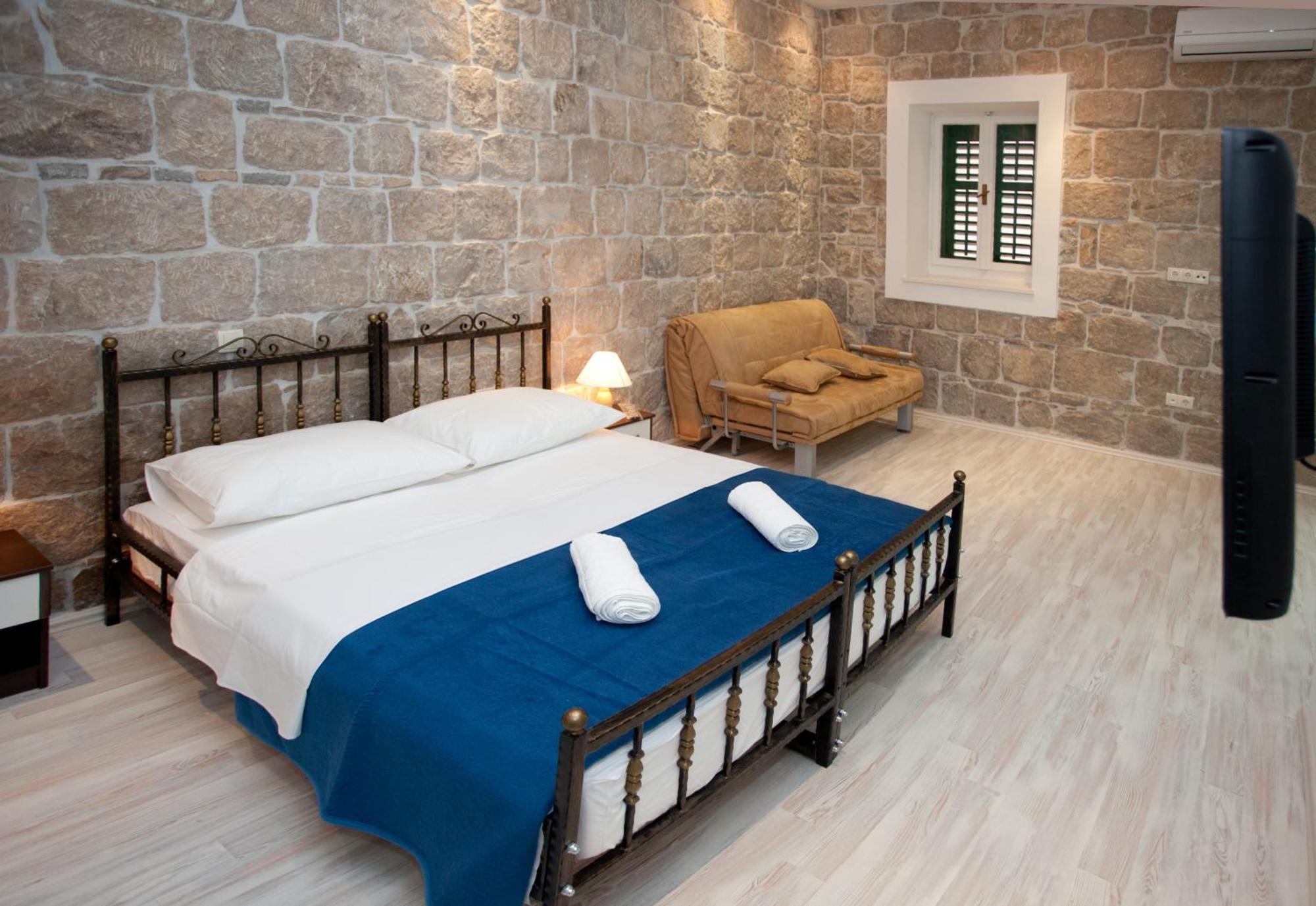 Apartment Galic