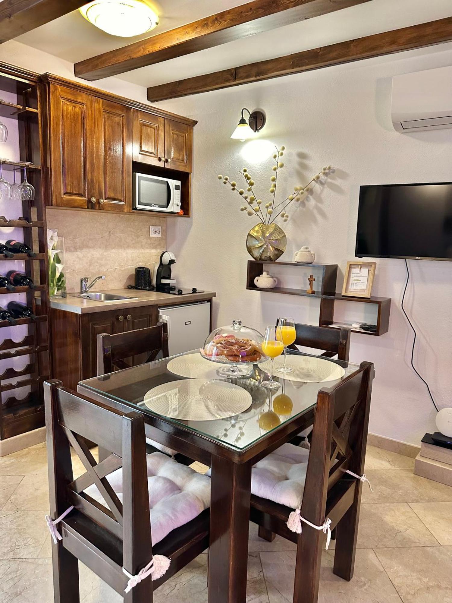 Diocletian Wine Studio Apartment