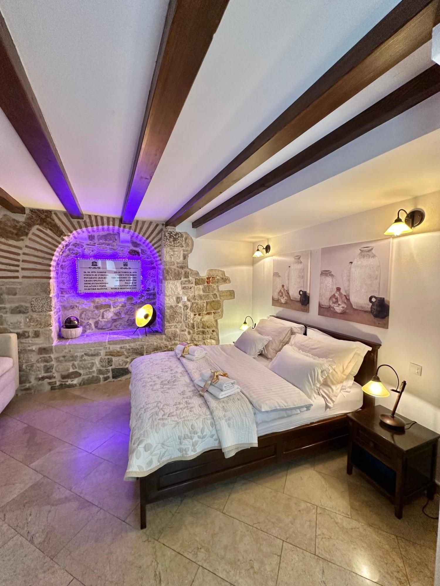 Apartment Diocletian Wine Studio Apartment