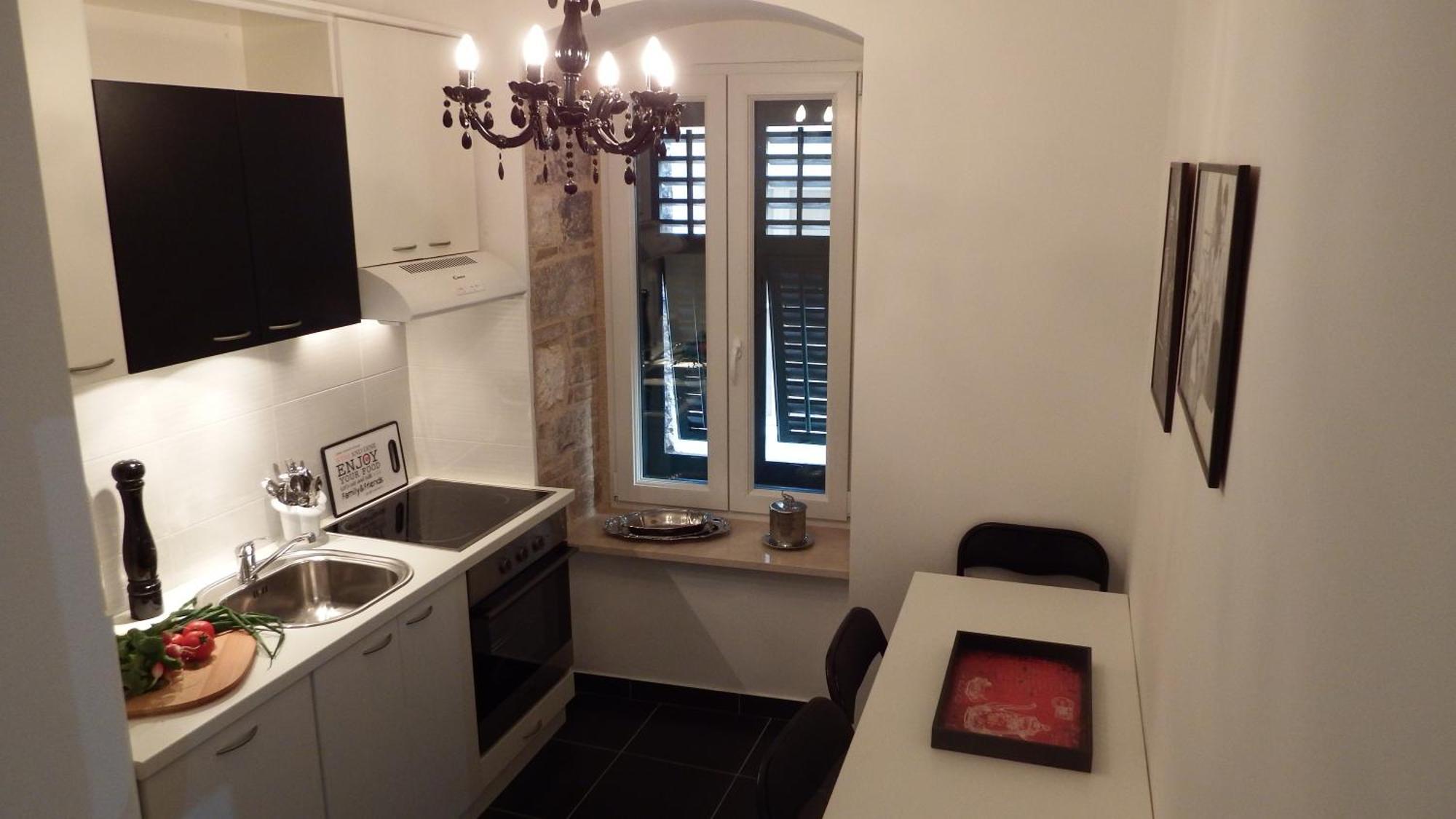 Apartment Papalic Palace