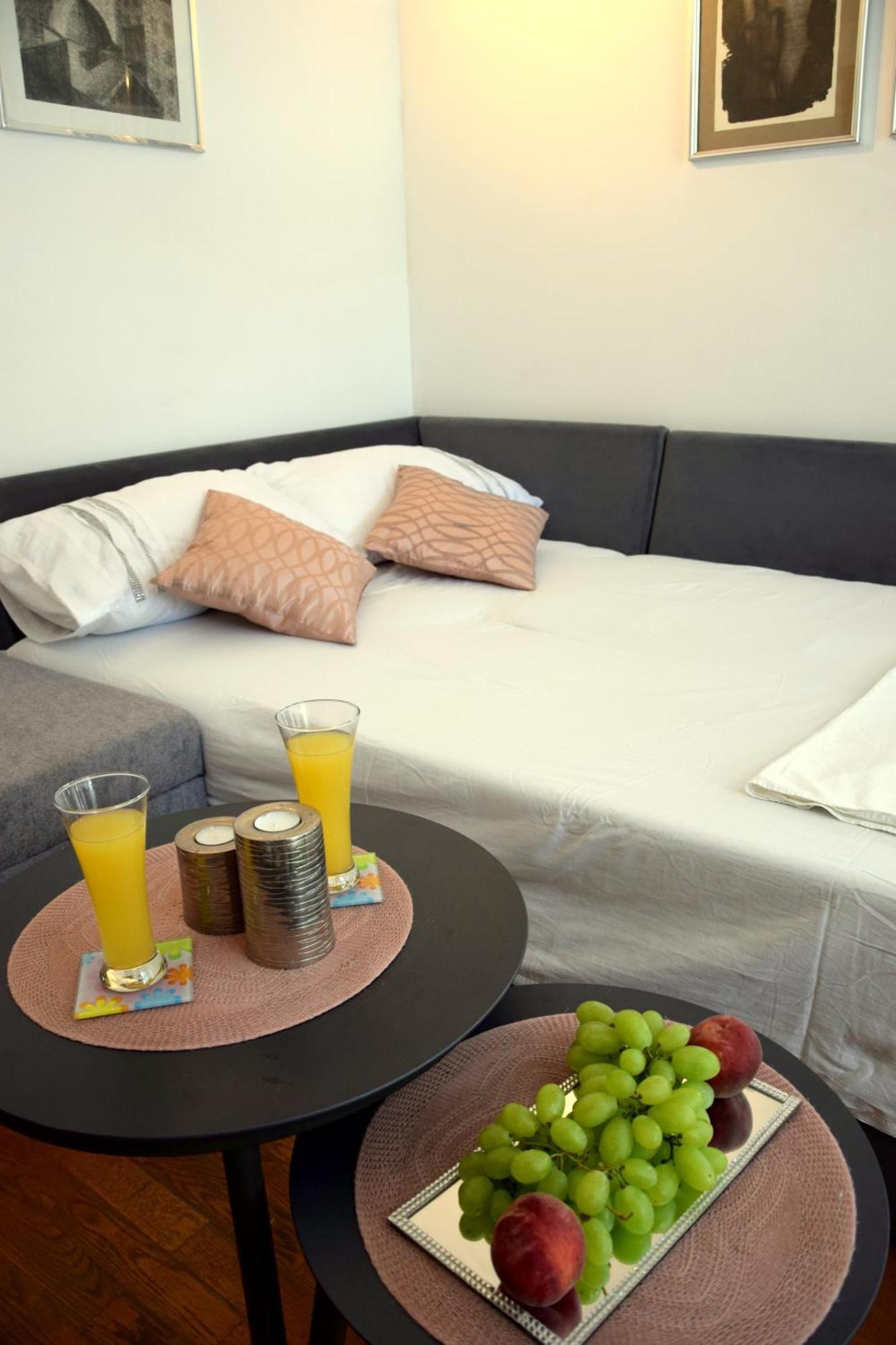 Apartman Marimar, Beachfront 1st Row Split