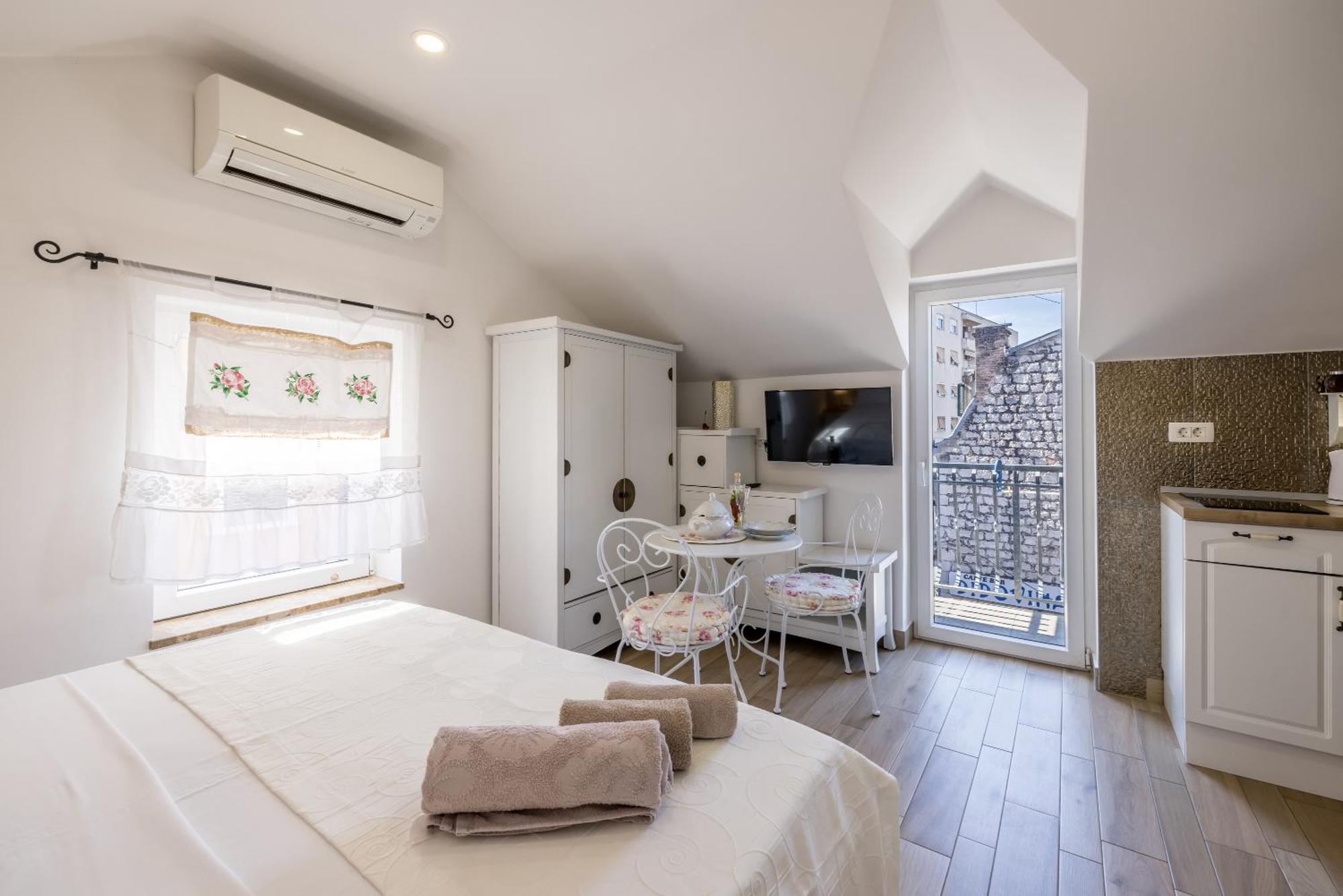 Apartment Old Town Split