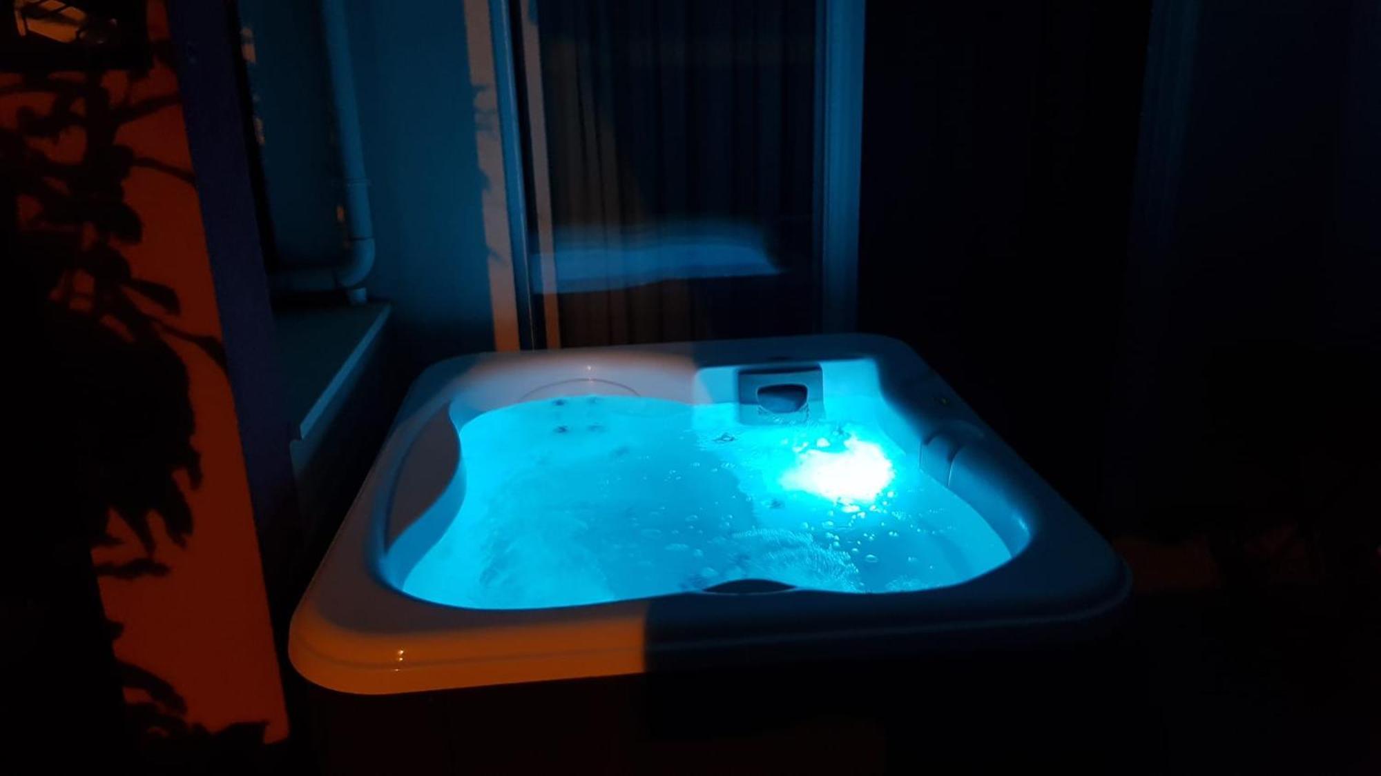 Apartment Salvia With Private Jacuzzi