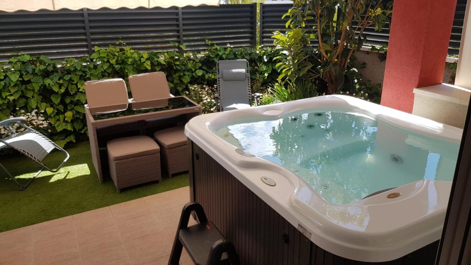 Apartment Salvia With Private Jacuzzi Split
