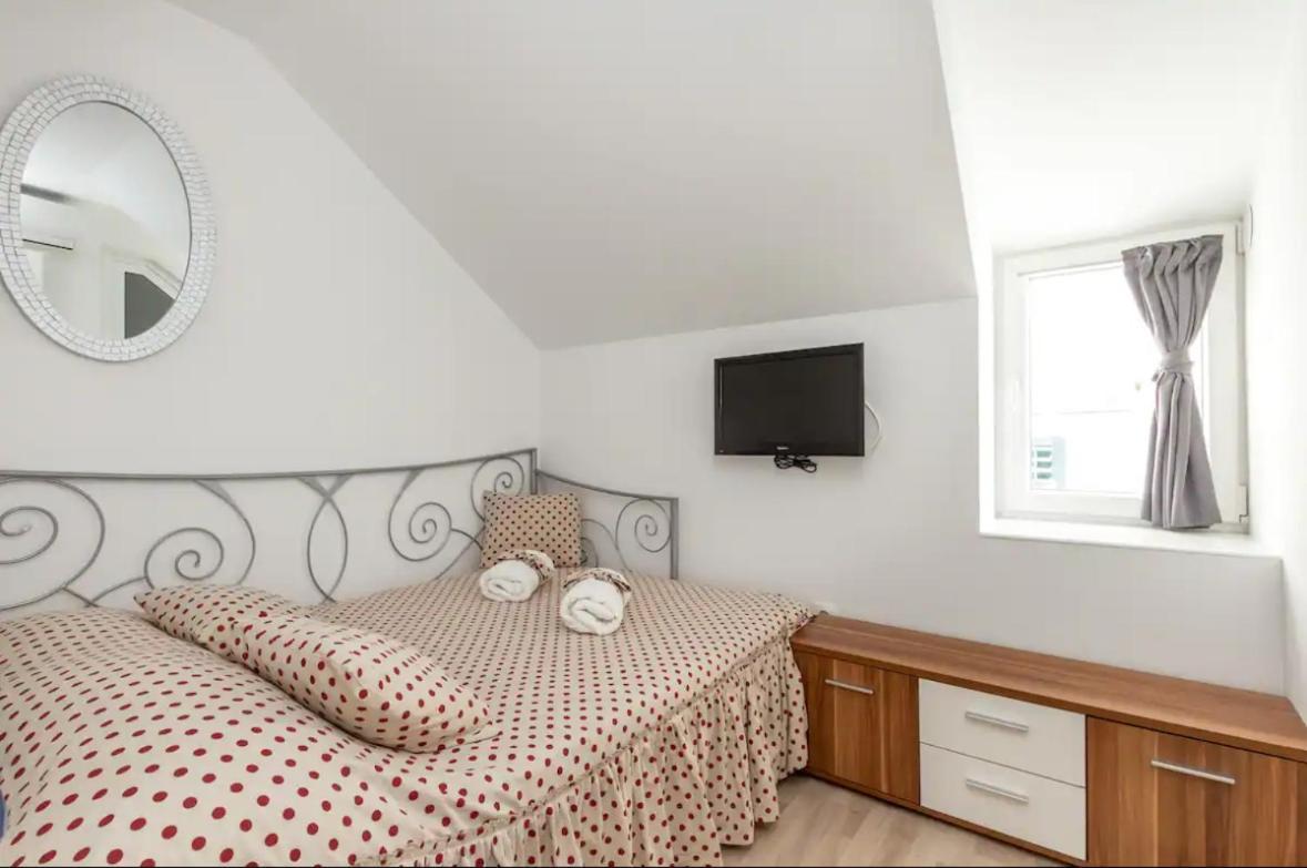 Apartman New!!! Deluxe Dino In The Old Town Of *