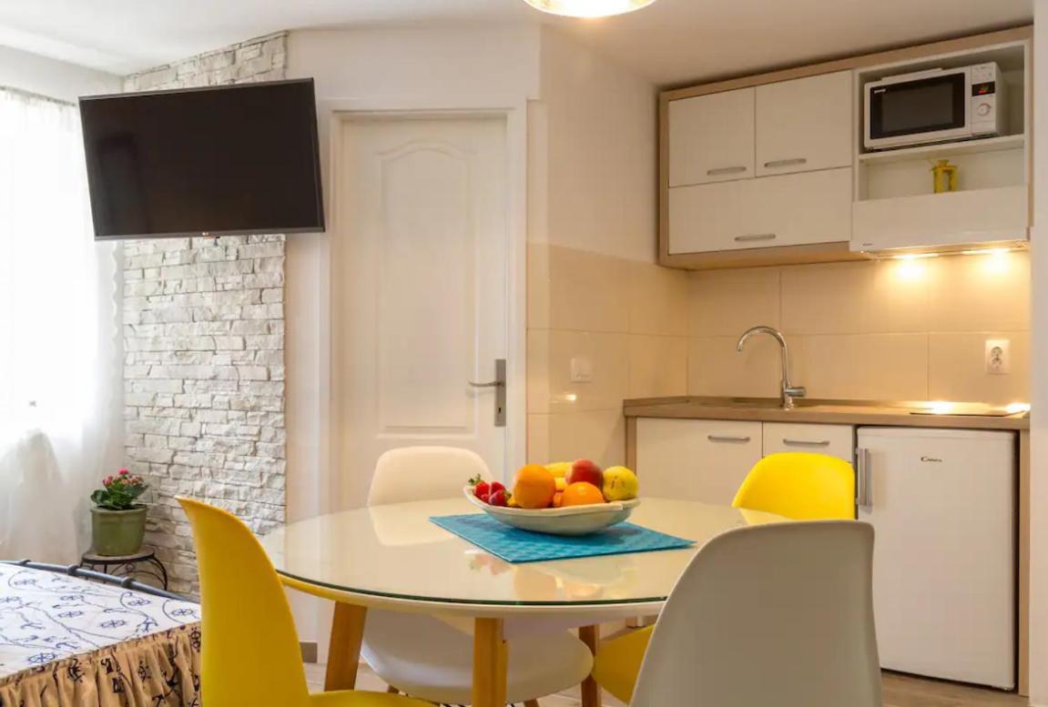 Apartman New!!! Deluxe Dino In The Old Town Of *