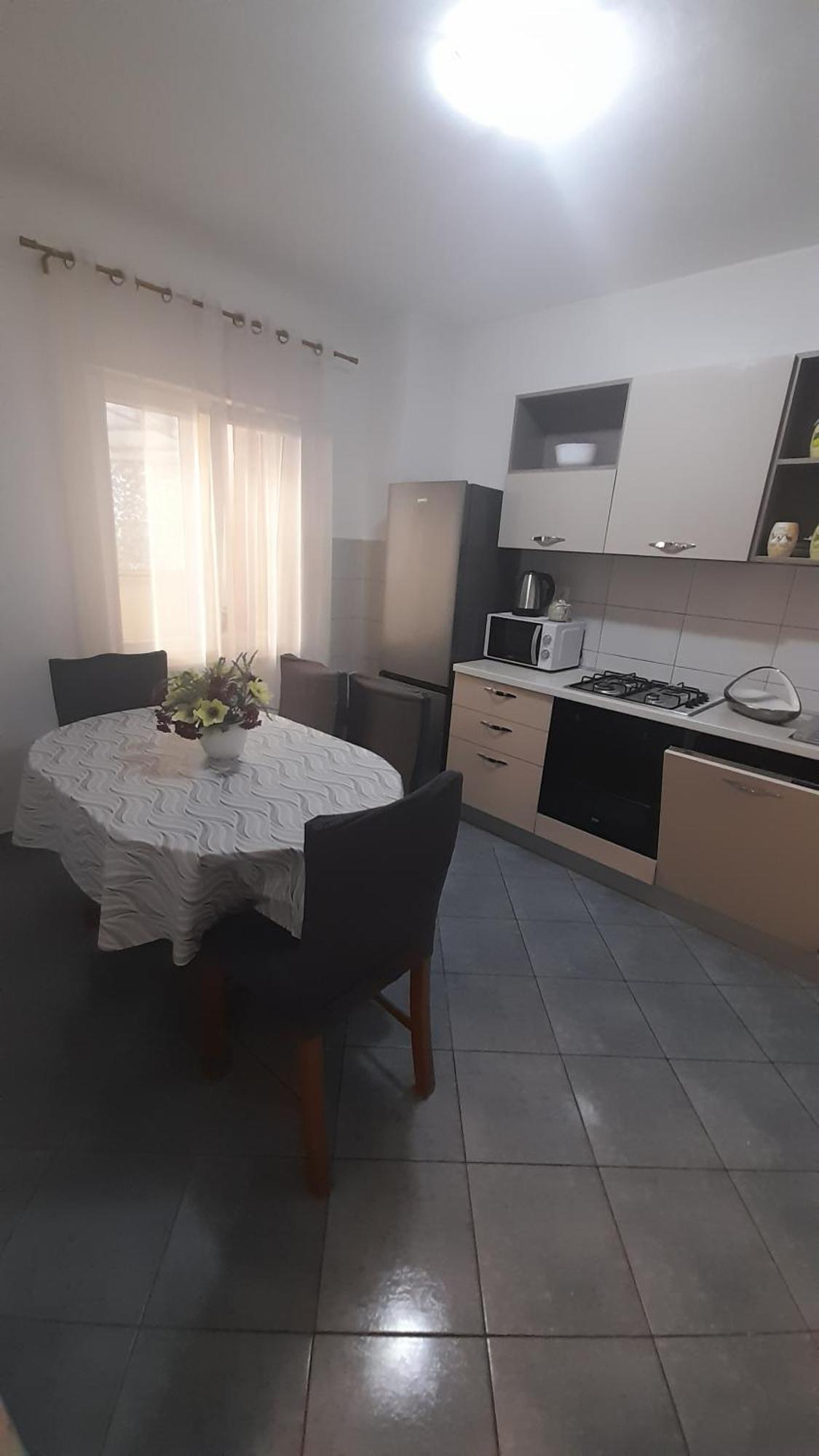 Apartment Luka