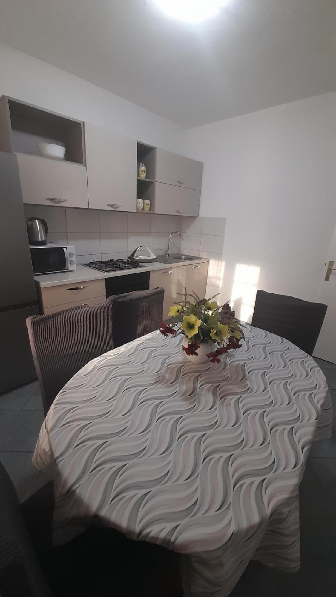 Apartment Luka Split