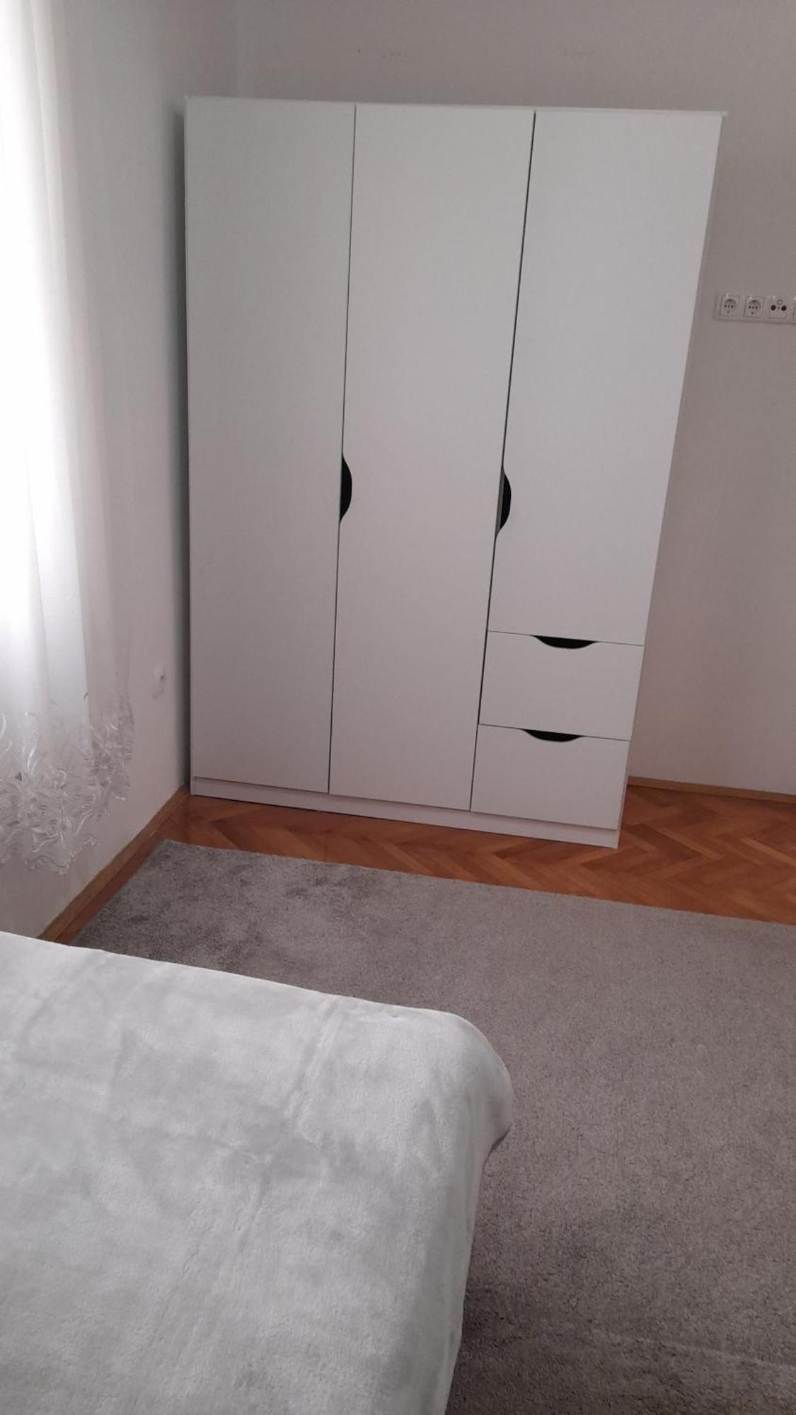 Apartment Luka