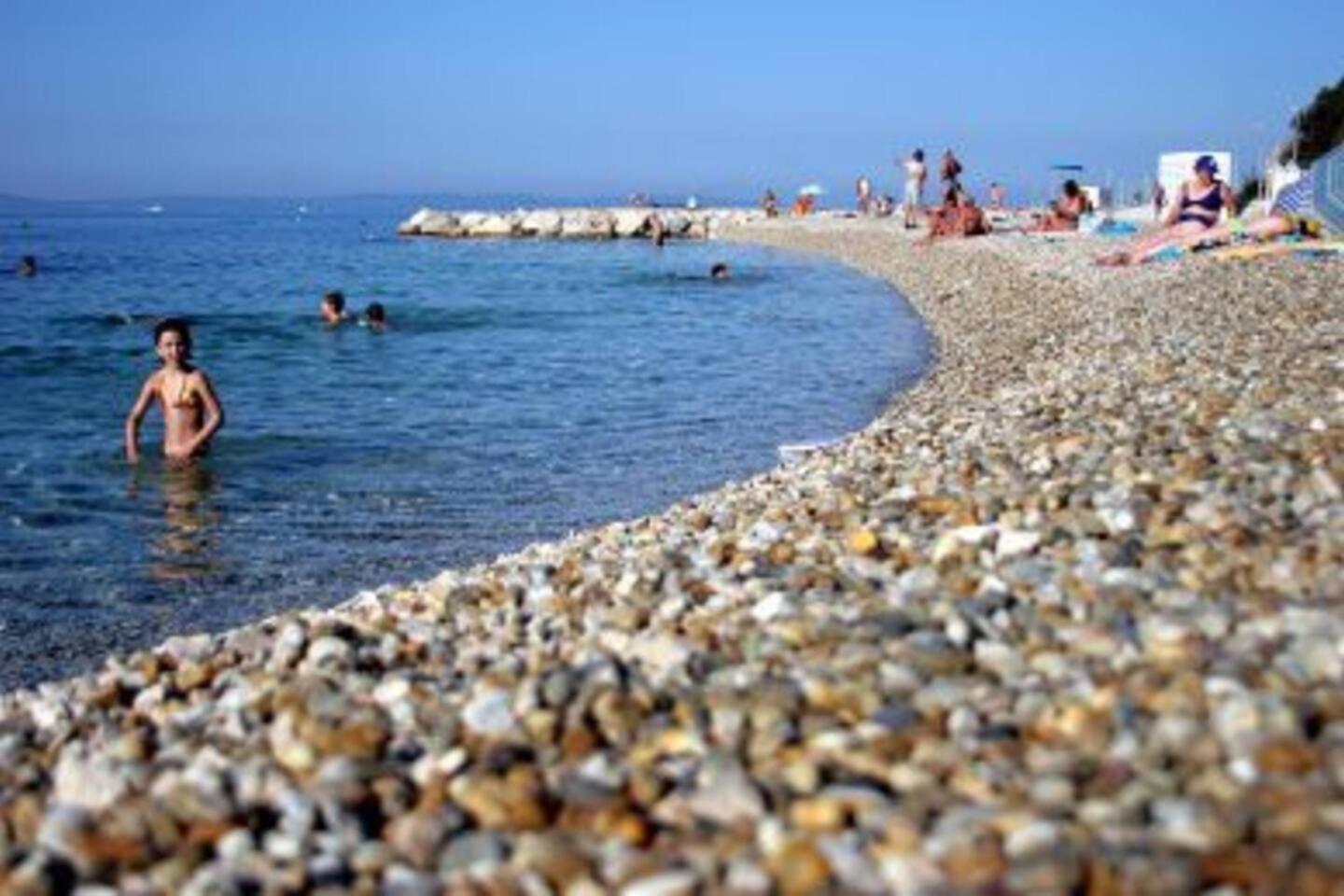 Apartment Near Trstenik With Secure Parking *