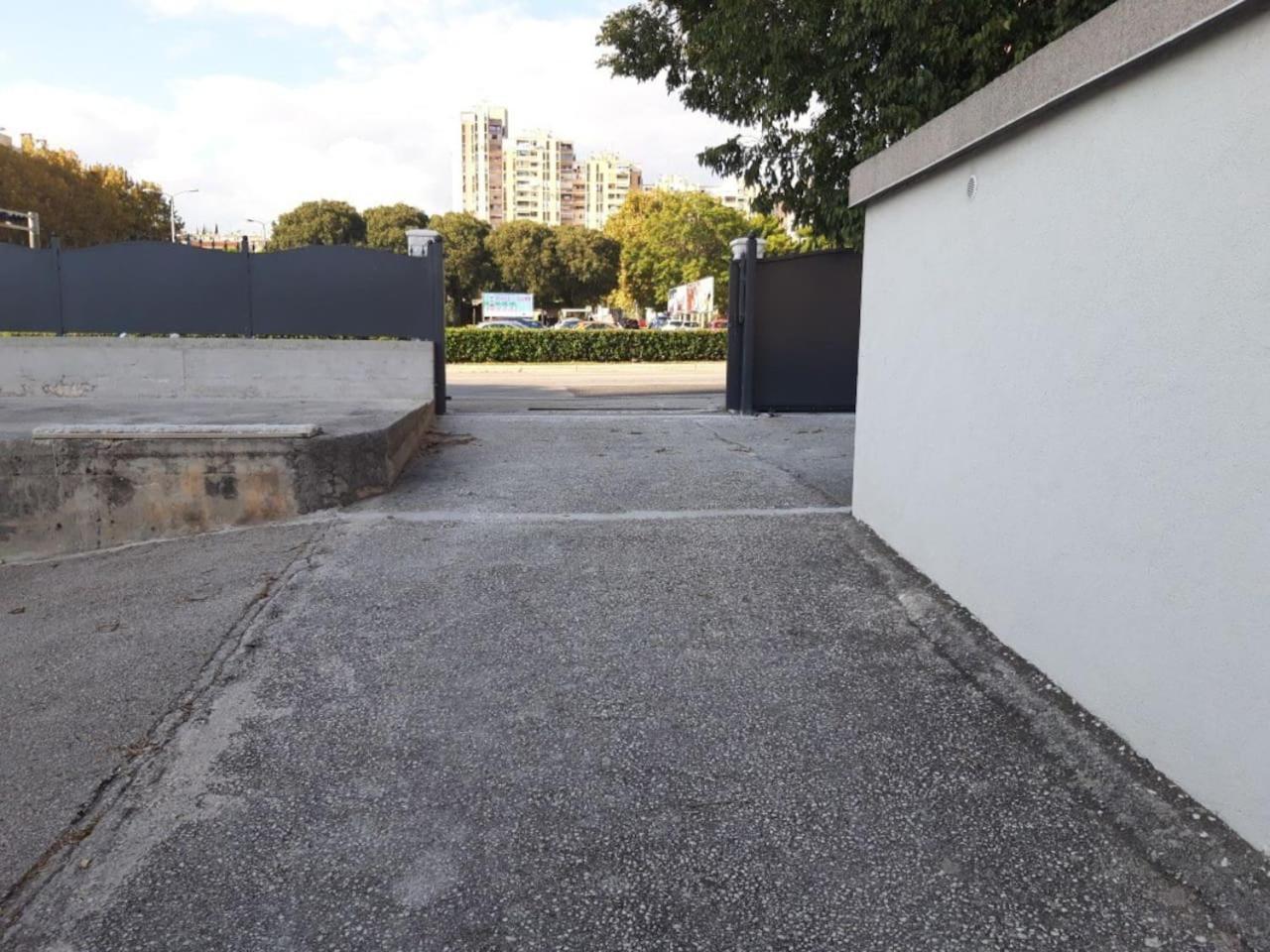 Near Trstenik With Secure Parking
